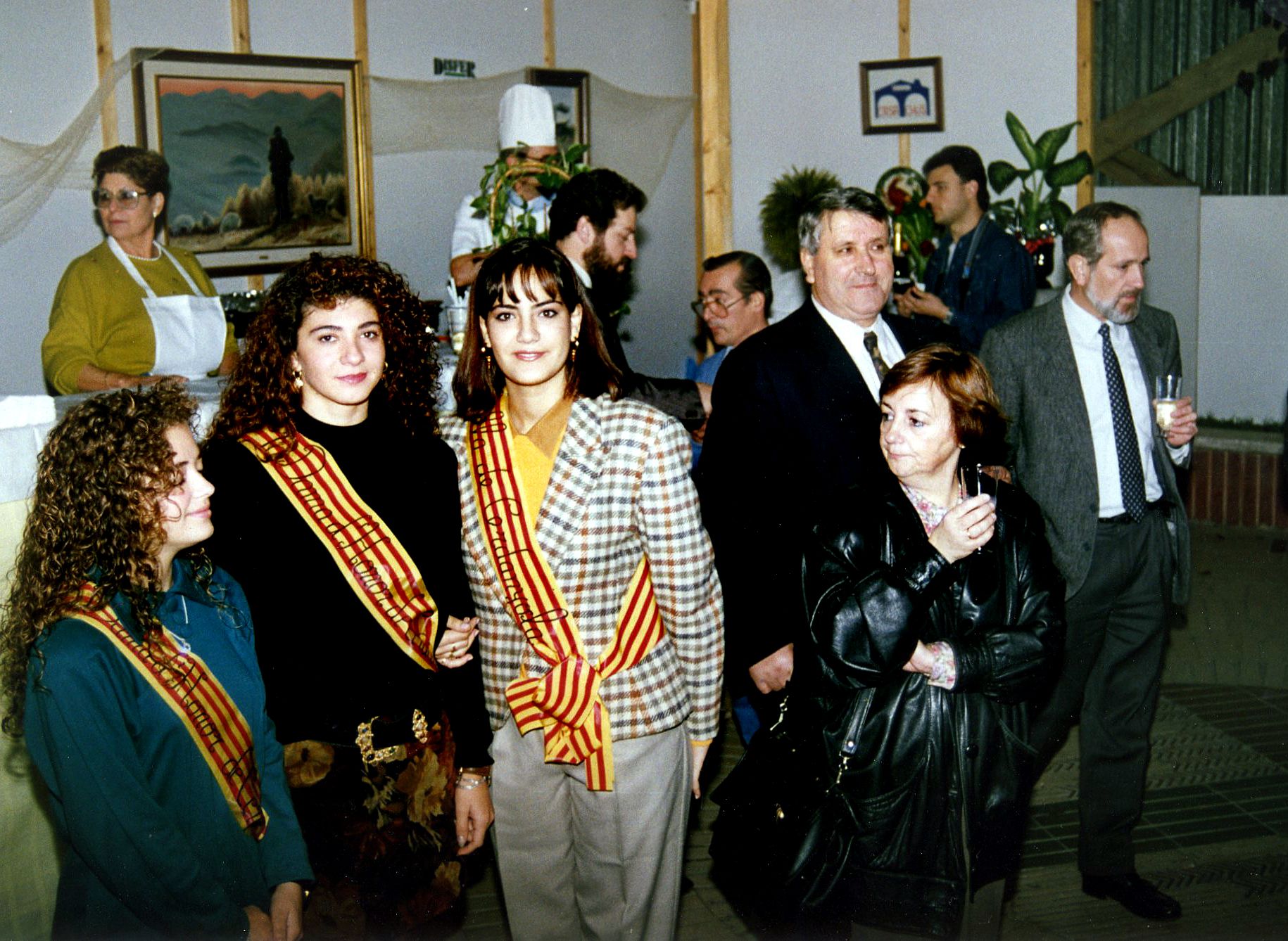 Autoritats i moments de festa l'any 1991. Autor: Pepe Urbano