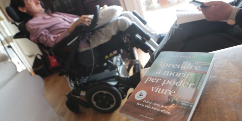 Xavier Argemí publica el llibre 'Aprendre a morir per poder viure'. Xavier Argemí publica el llibre 'Aprendre a morir per poder viure'.
