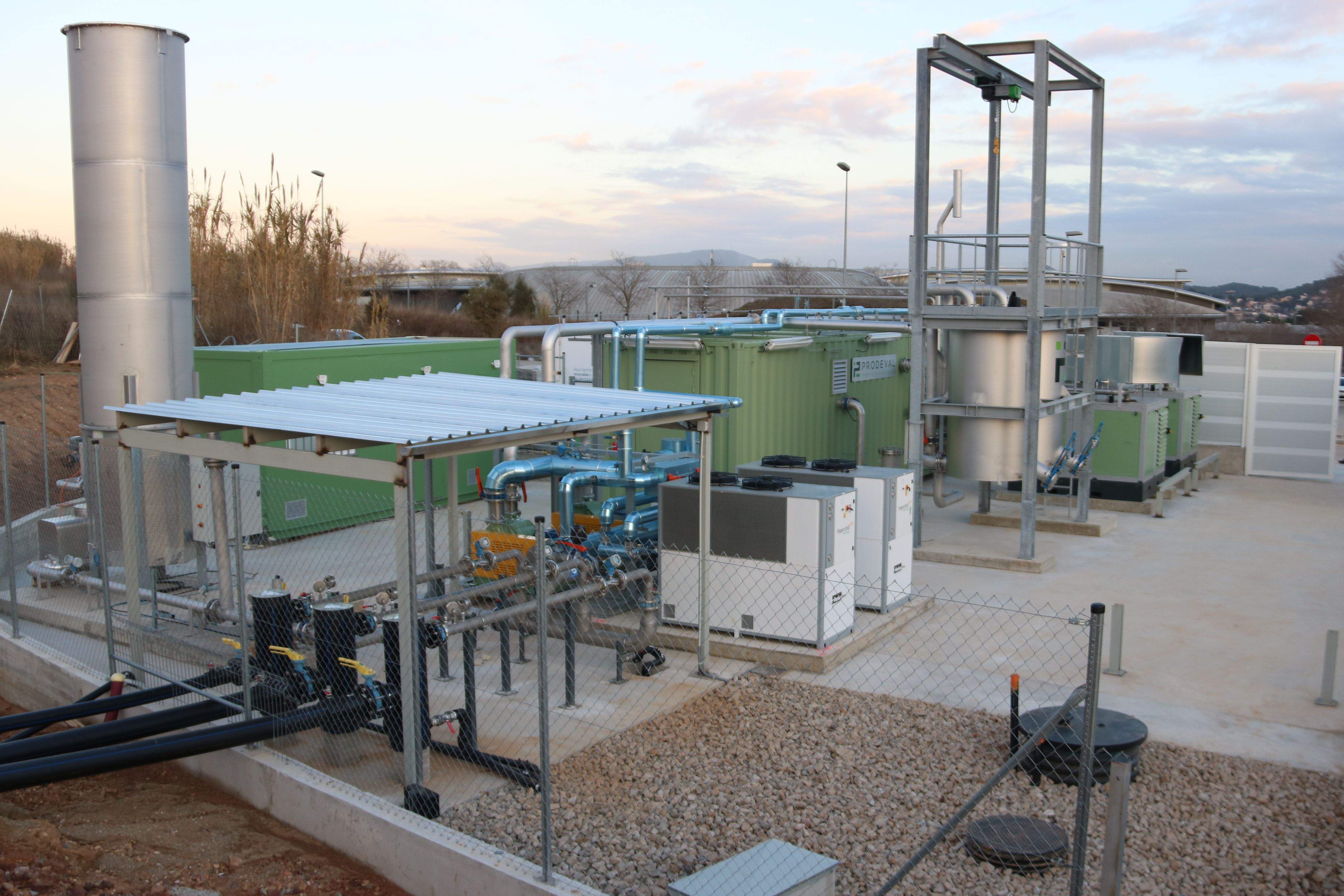 La nova instal·lació per injectar gas renovable a la xarxa a Cerdanyola. FOTO: Albert Segura (ACN)