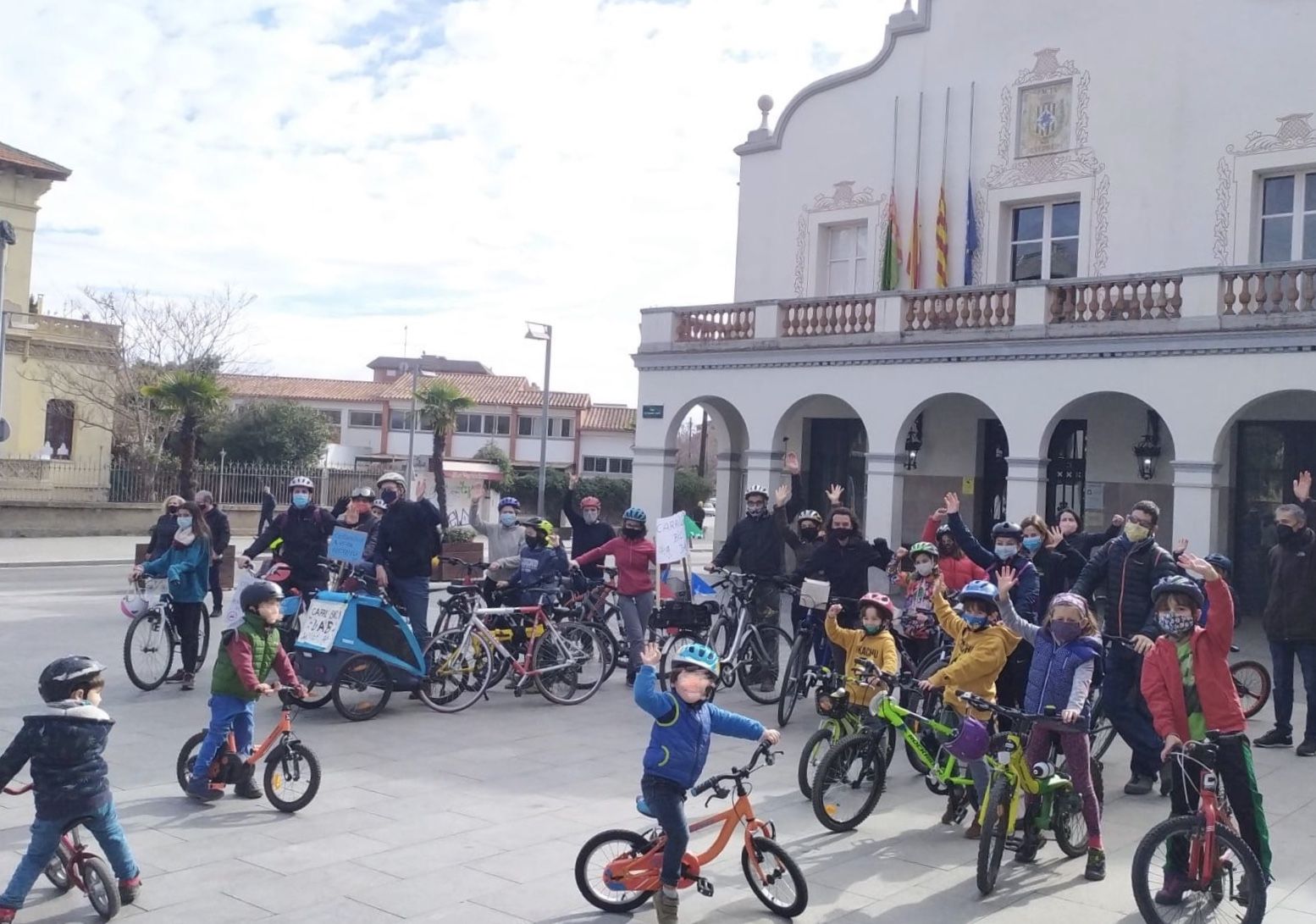 Imatge d'una trobada mensual de la plataforma / SomBici_CdV