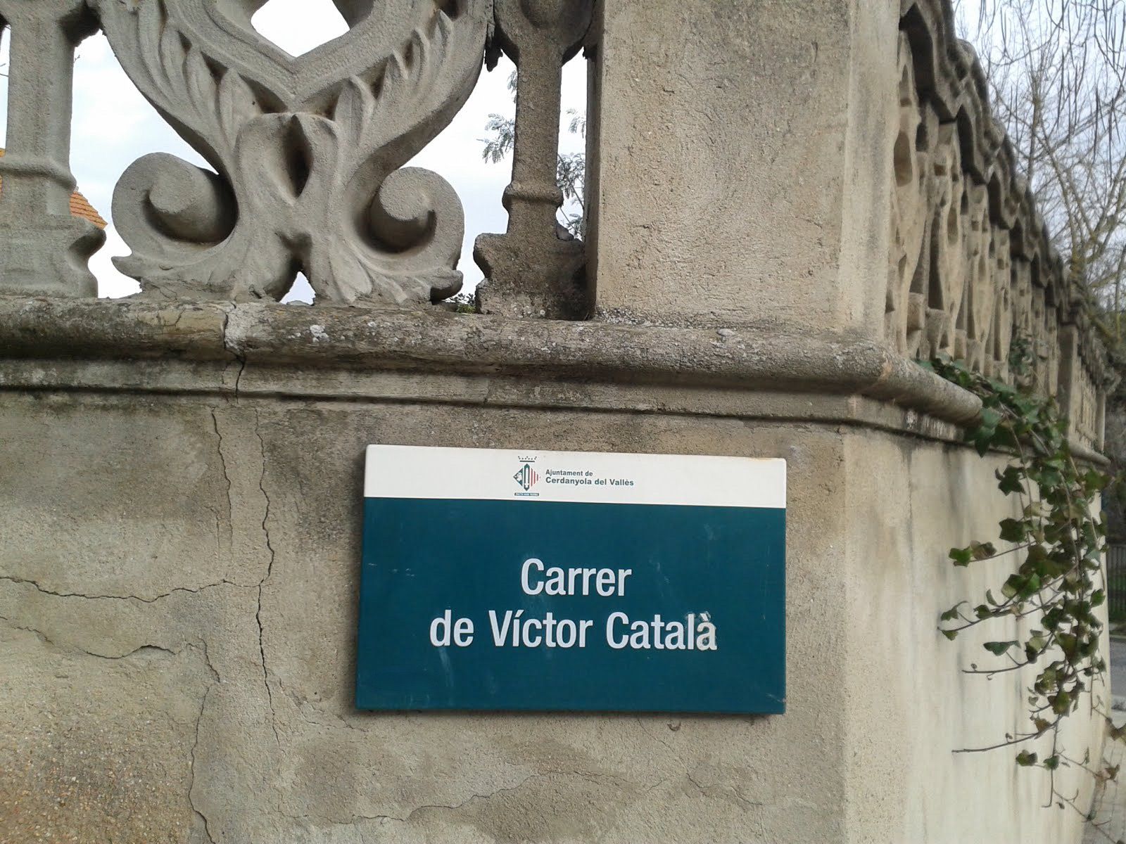 Carrer Víctor Català