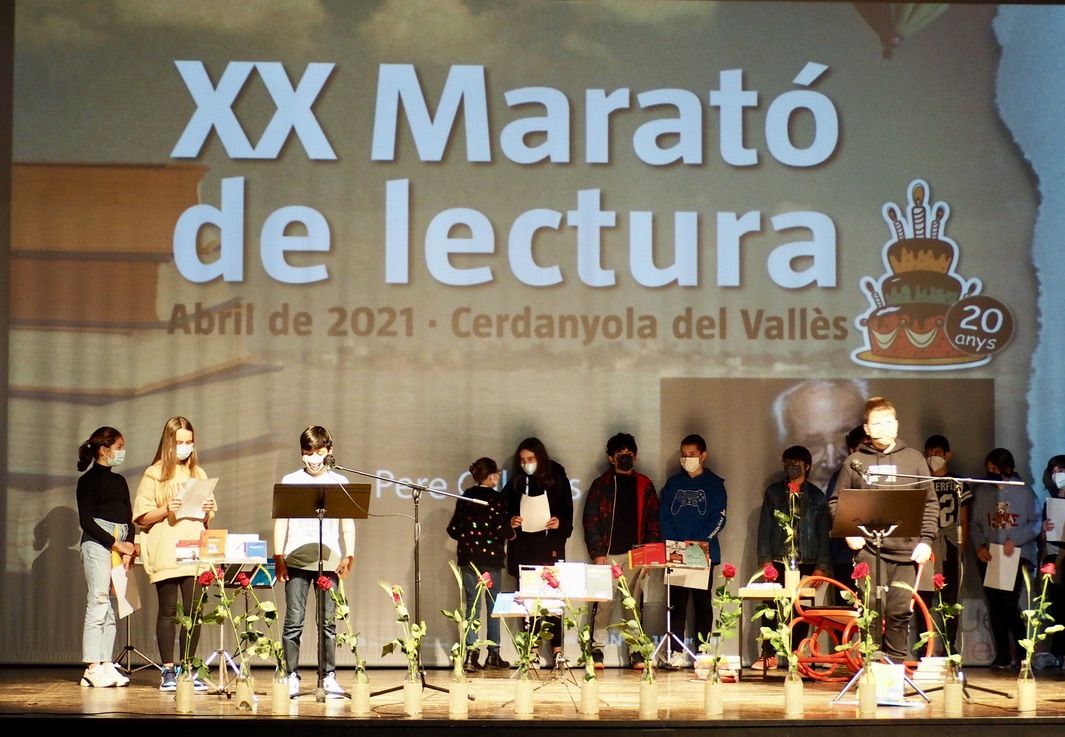 Alumnes de Cerdanyola a la XX Marató de Lectura. FOTO: Mónica García Moreno
