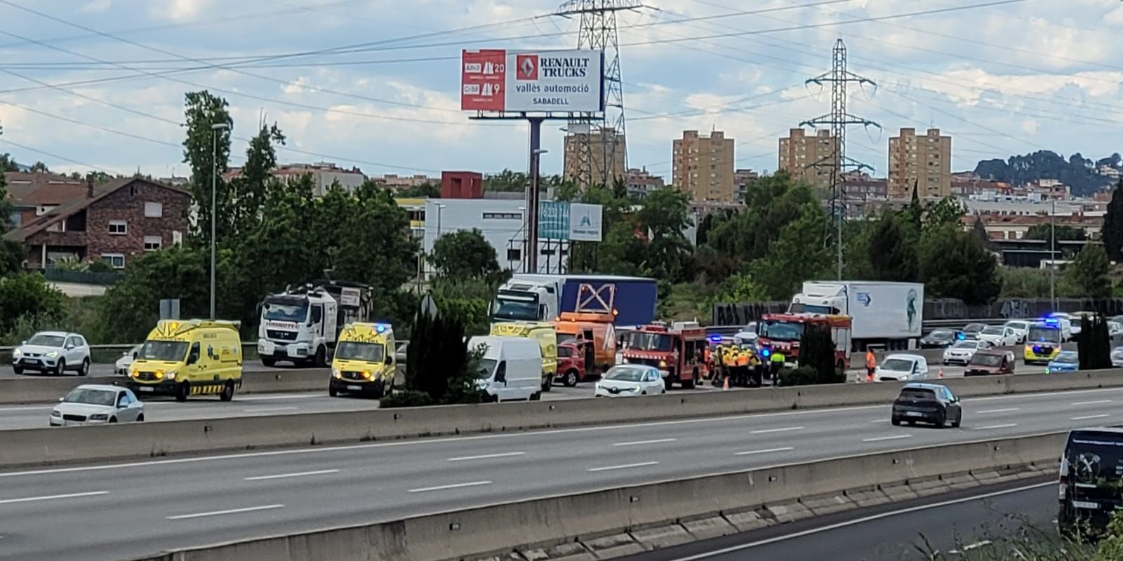 Imatge d'un accident de l'AP-7. FOTO: Manel Cervantes