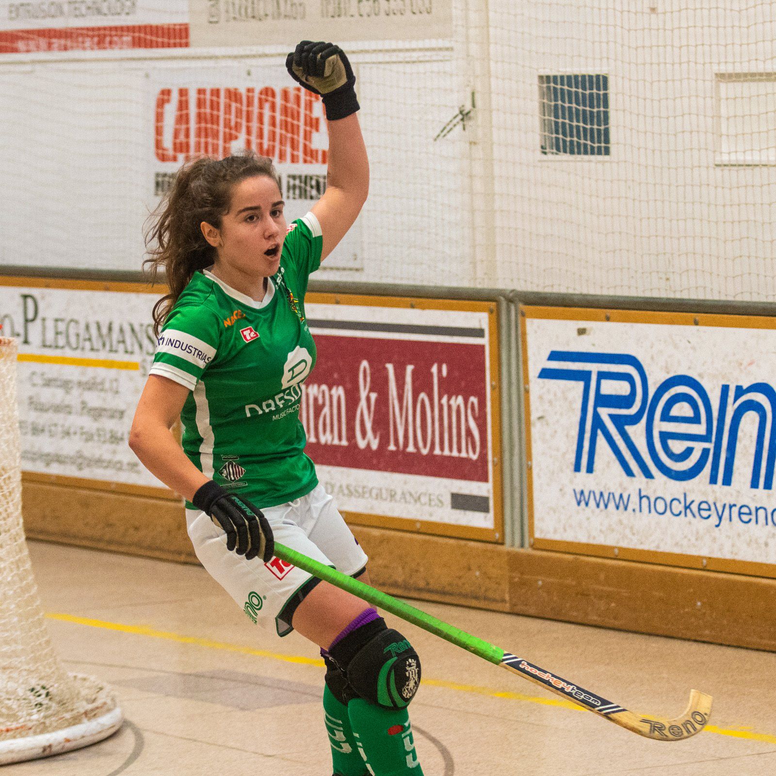 Joana Xicota celebra un gol a l'Eurolliga. FOTO: Isaac Navarra