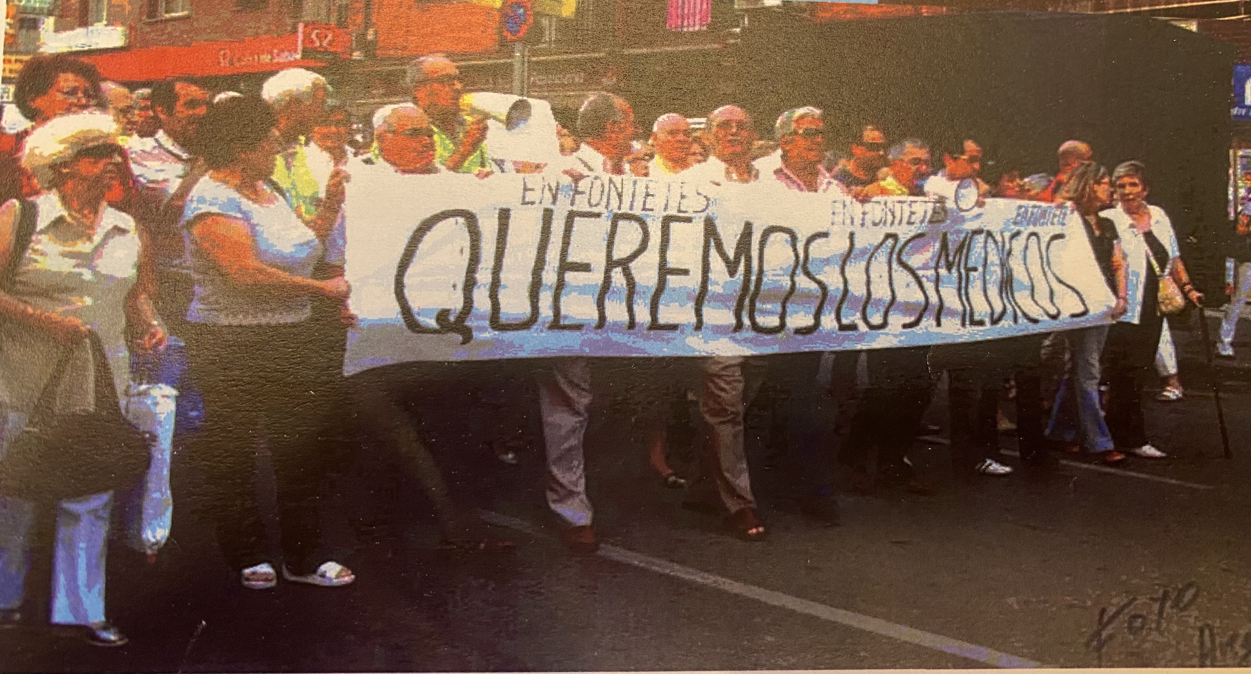 El veïnat de Les Fontetes durant la manifestació en defensa del CAP l'any 2009. FOTO: Cedida El veïnat de Les Fontetes durant la manifestació en defensa del CAP l'any 2009. FOTO: Cedida