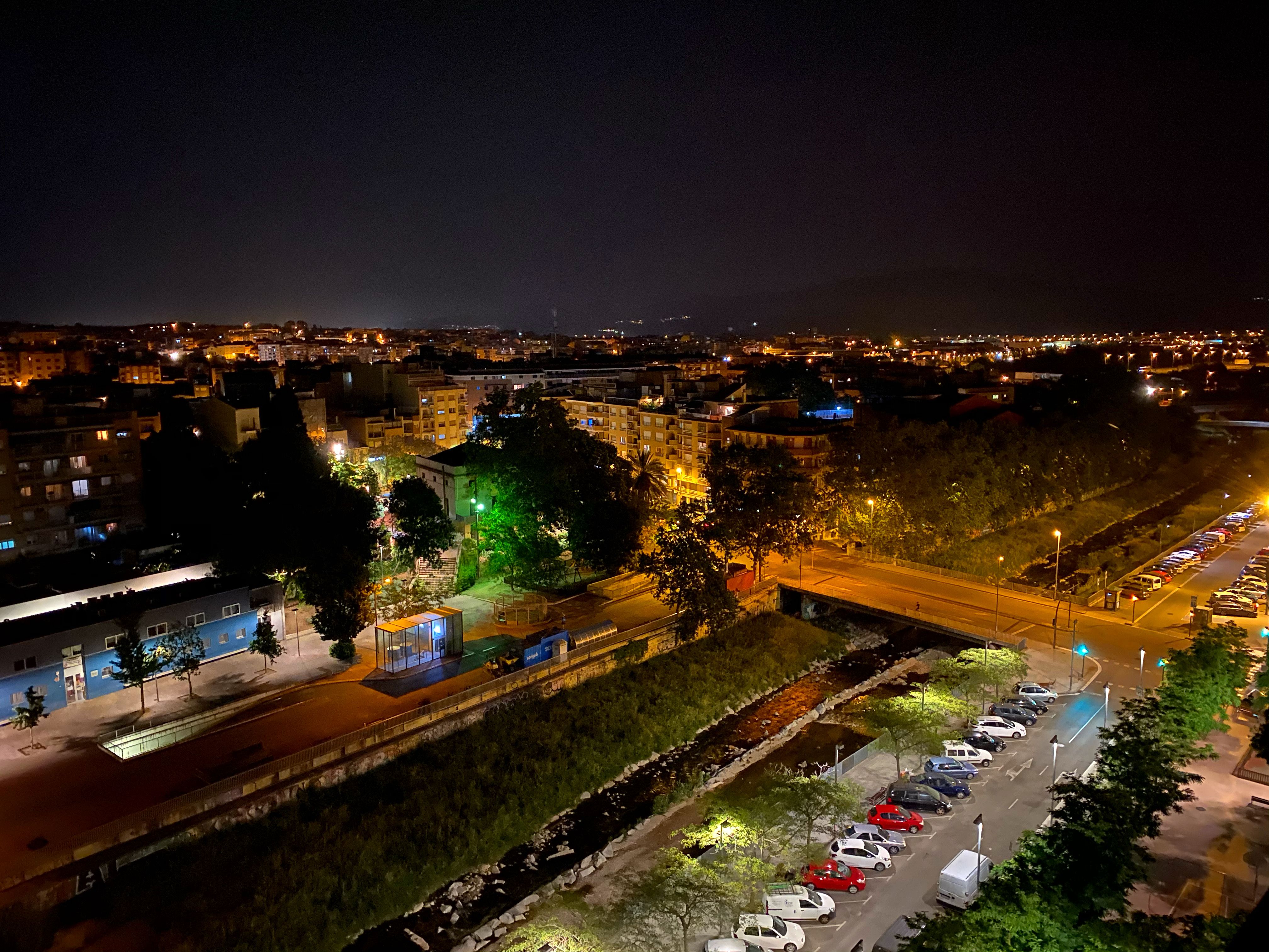 Cerdanyola de nit. FOTO: Mónica GM
