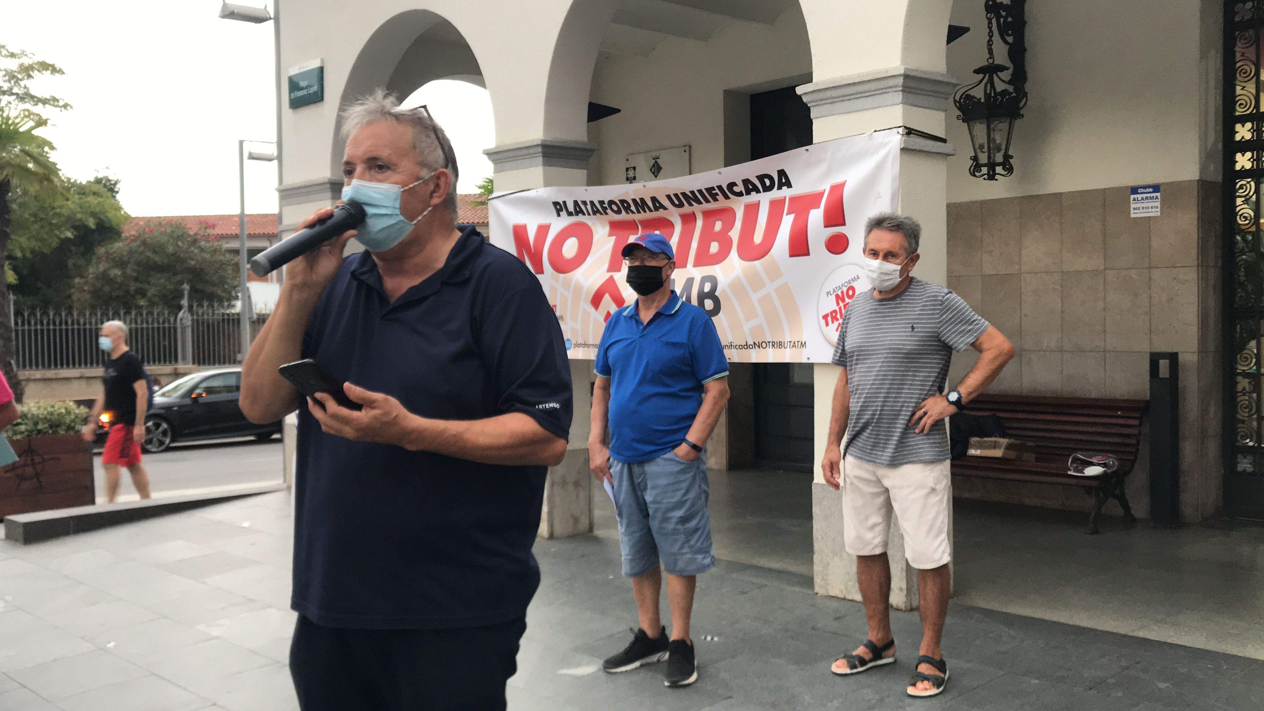 Concentració contra el Tribut Metropolità a Cerdanyola. FOTO: Mónica GM