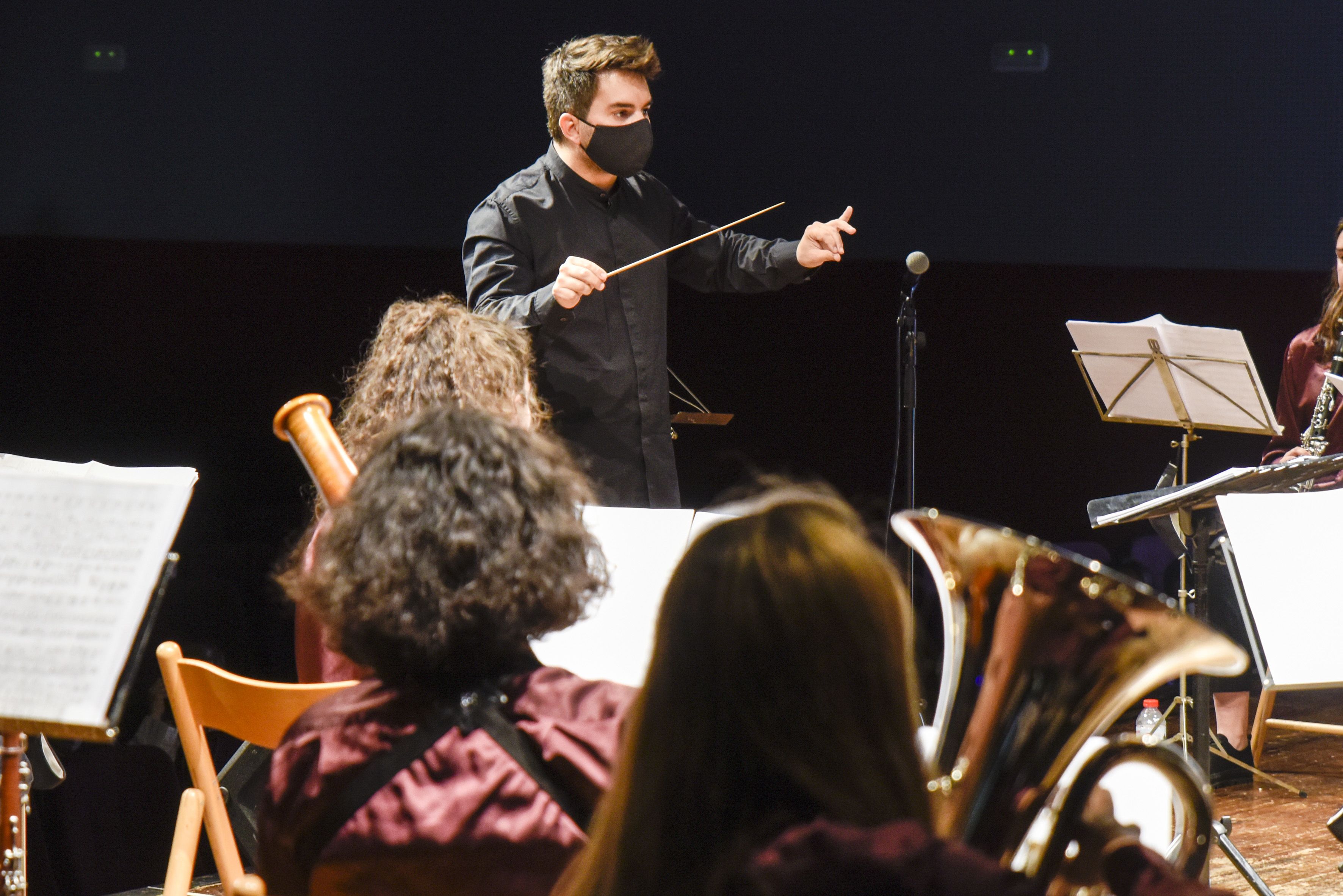 Concert de l'Agrupació Musical de Cerdanyola del Vallès (AMCV) al Teatre Ateneu. FOTO: Bernat Millet