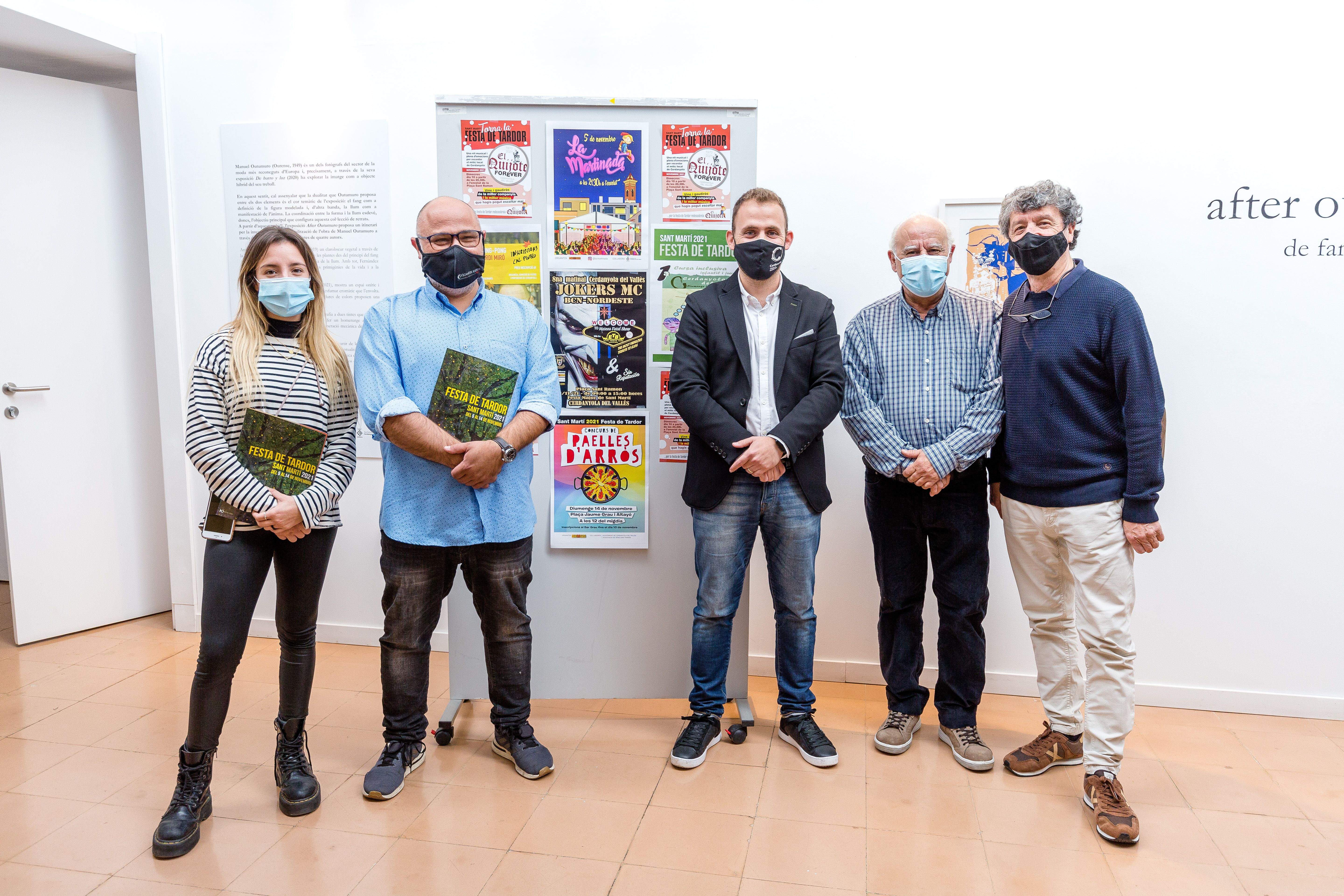 Autoritats i membres de la Comissió de la Festa de Tardor. FOTO: Núria Puentes (Ajuntament de Cerdanyola)