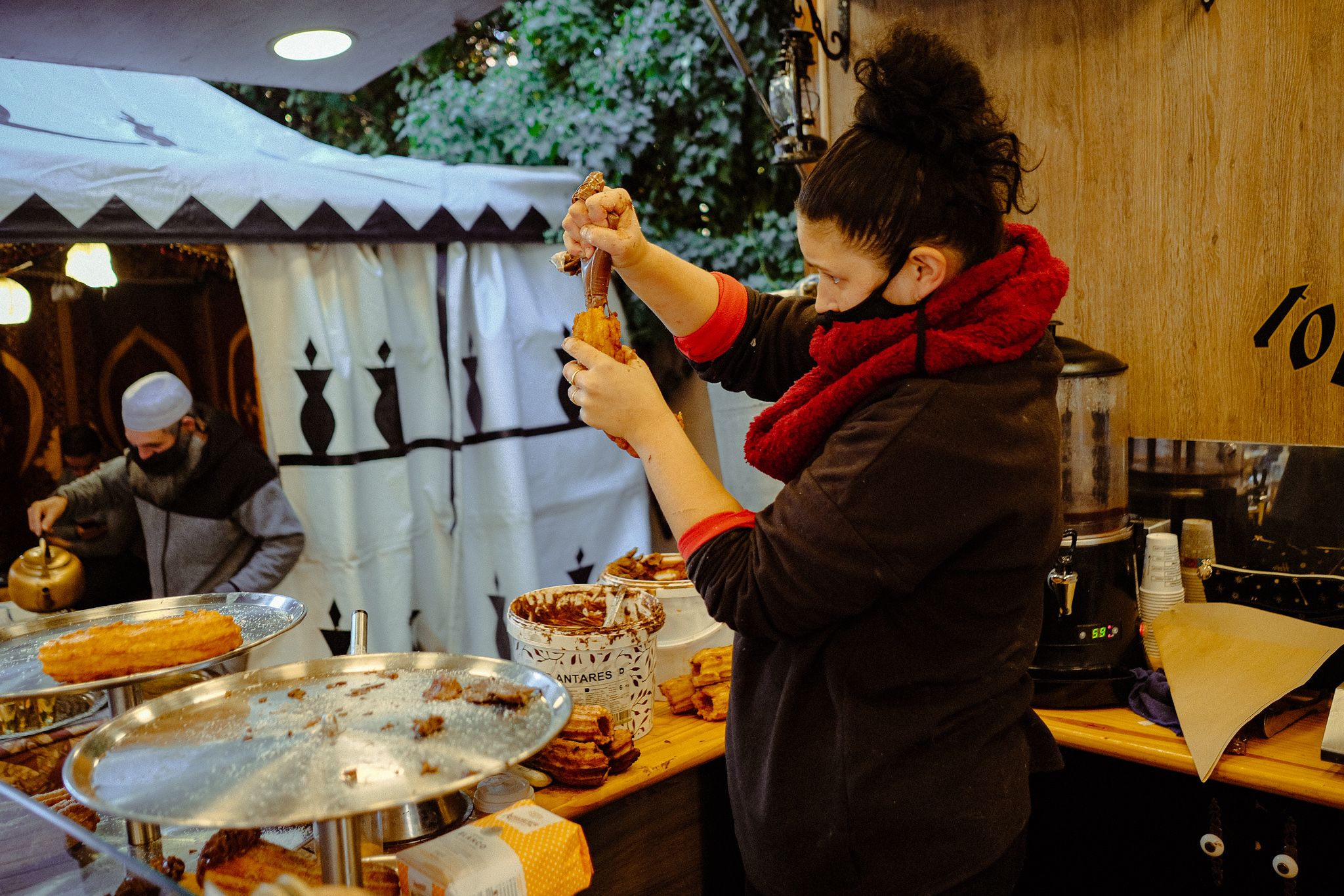 Una paradeta de xurros al mercat medieval  FOTO, Ale Gómez