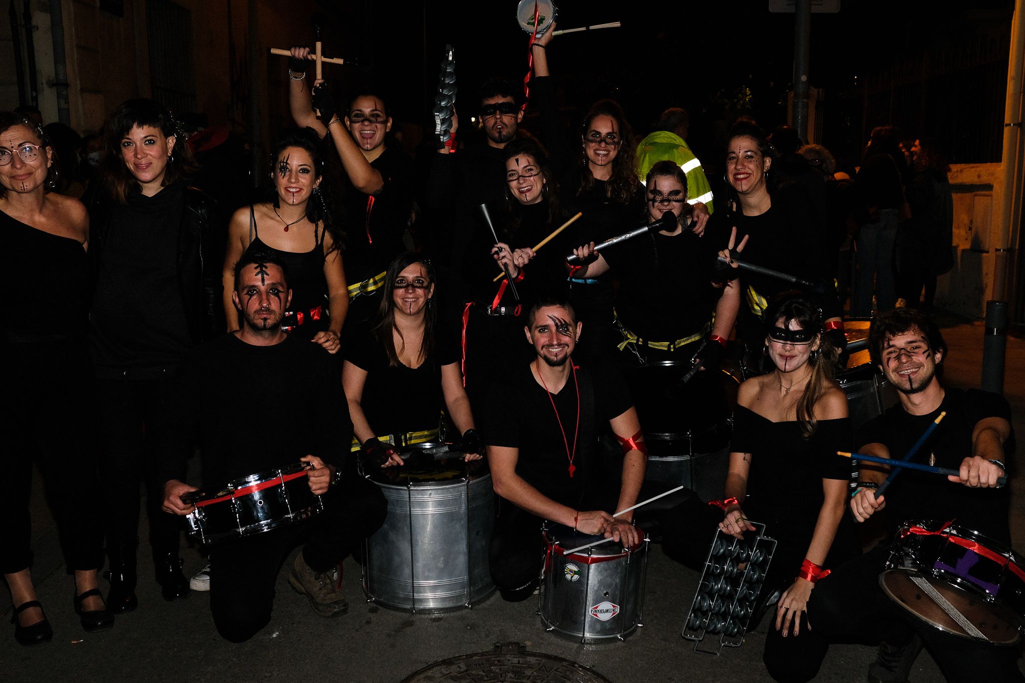 La batucada abans de començar el Correfoc. FOTO, Ale Gómez