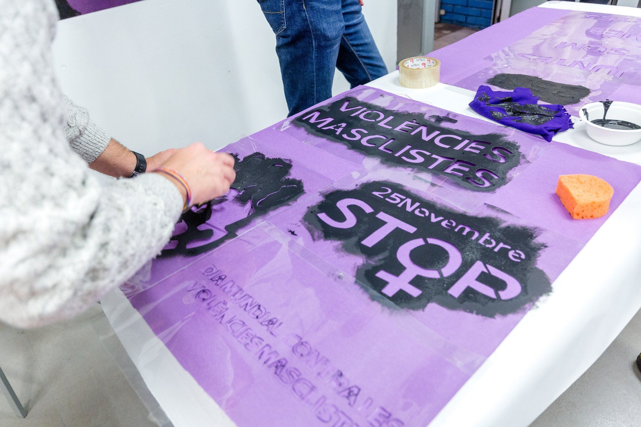L'Ajuntament i les entitats feministes han preparat activitats pel 25N. FOTO: Núria Puentes (Ajuntament de Cerdanyola)