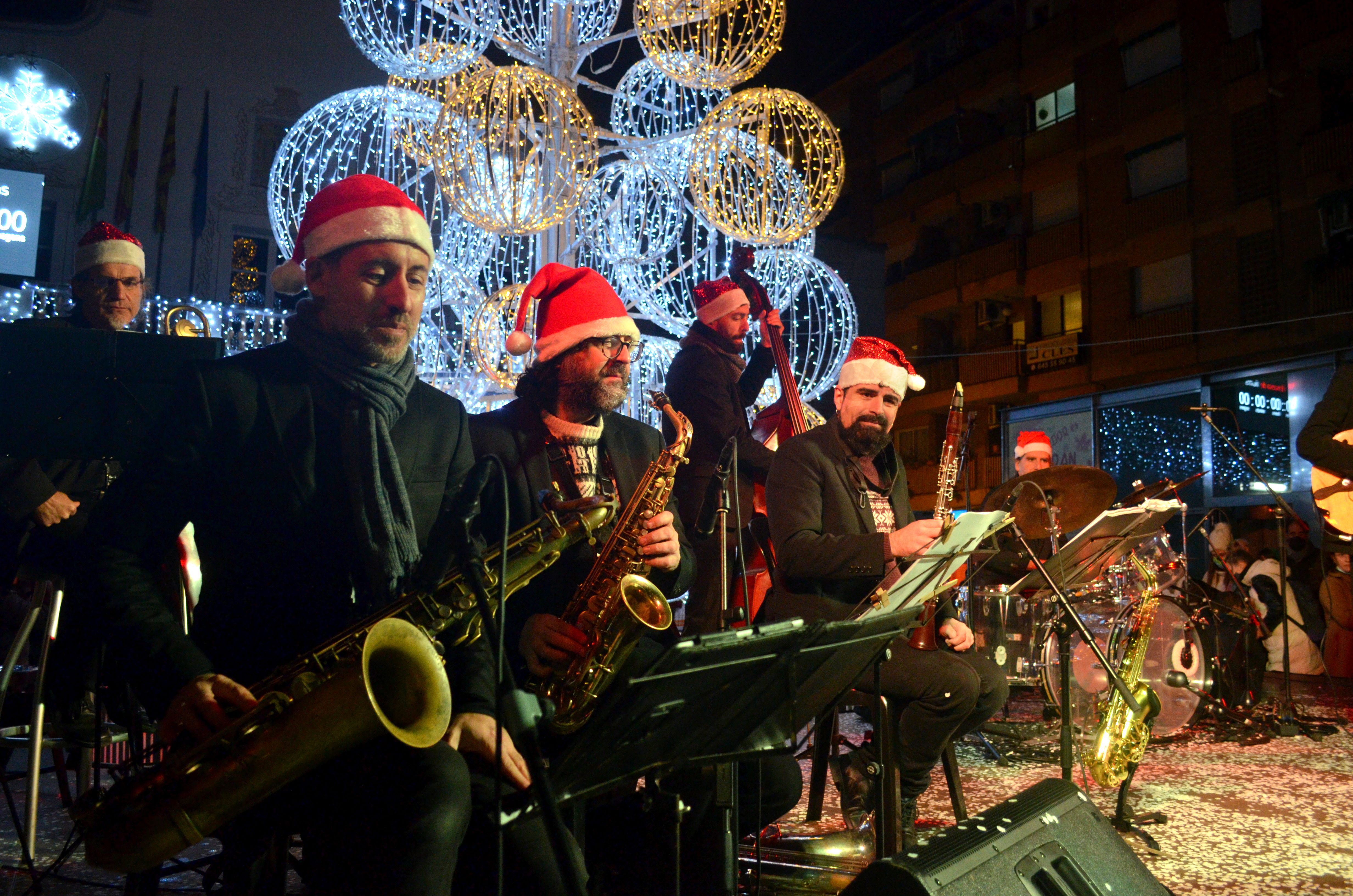 Encesa dels llums de Nadal a Cerdanyola. FOTO: Pau Berenguer