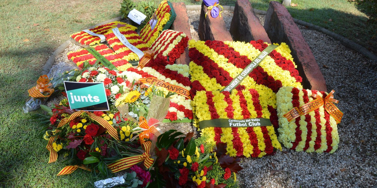 11 de setembre: Ofrena floral per la Diada de Catalunya al monument de l'11 de setembre
