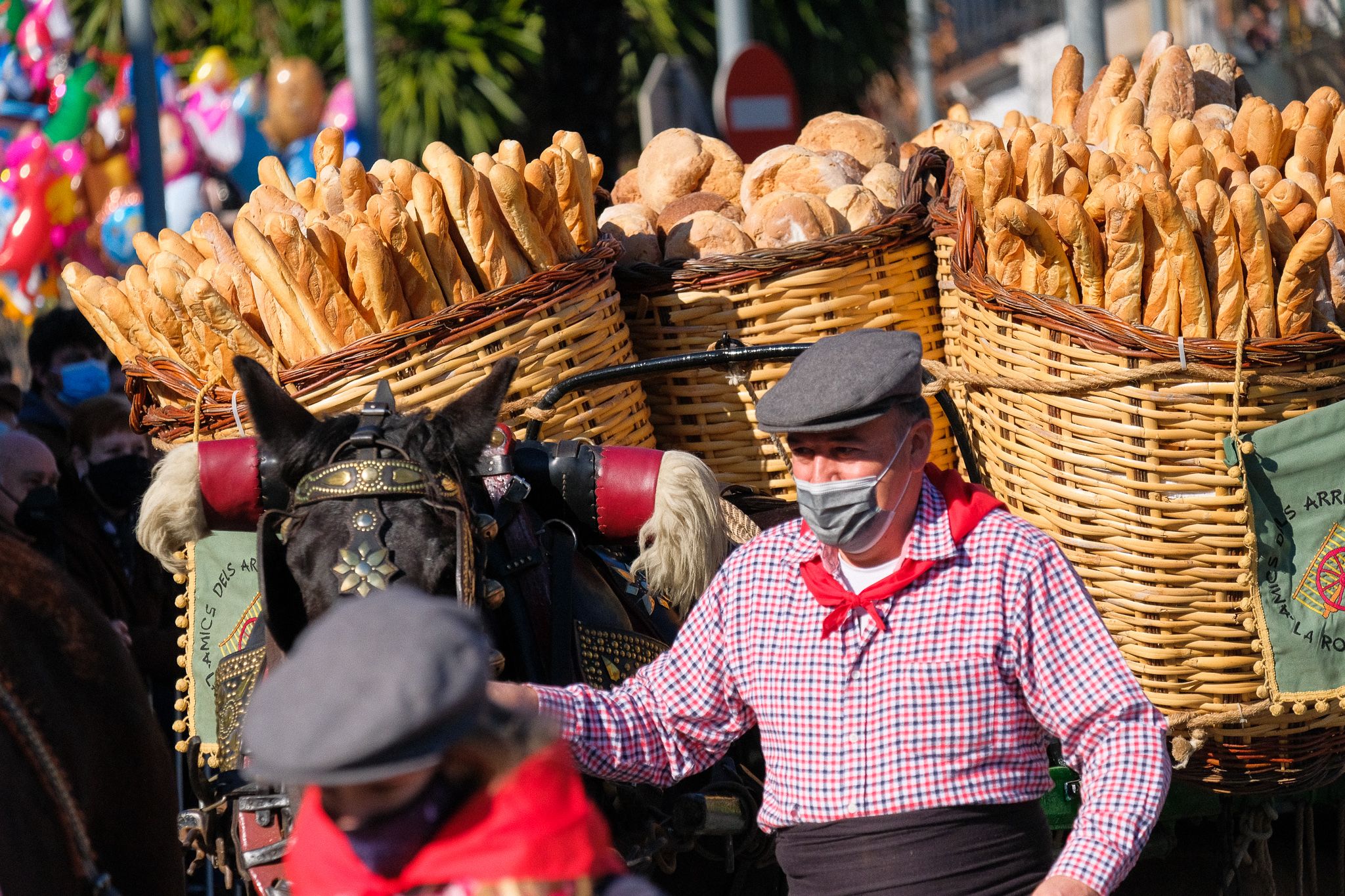 Els carros i arriers de la passada dels Tres Tombs de 2022. FOTO: Ale Gómez