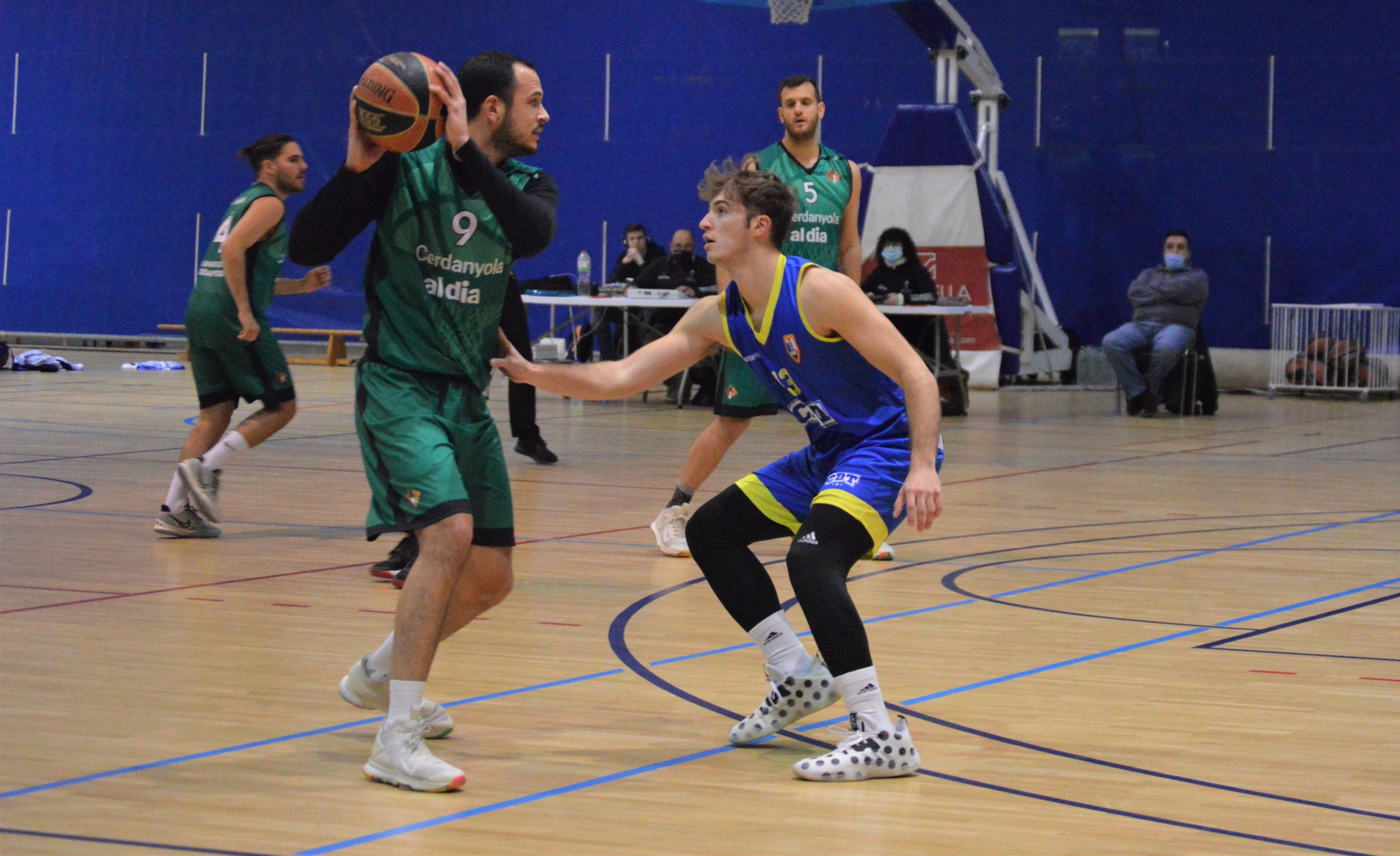 El CB Cerdanyola davant del CB Tarragona en Copa Catalunya. FOTO: Nora Muñoz Otero