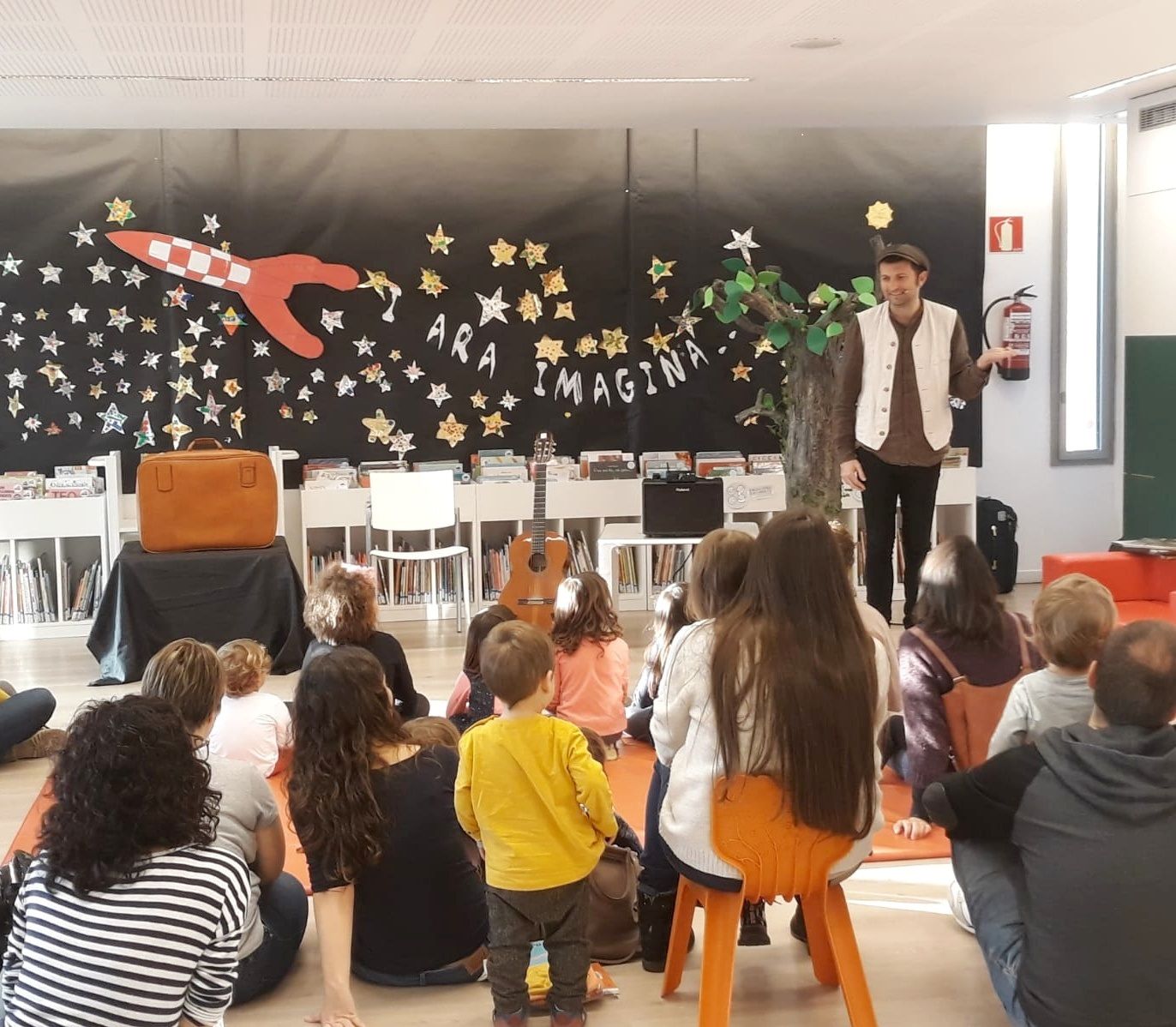 Una activitat infantil a la Biblioteca Central. FOTO, Ajuntament de Cerdanyola