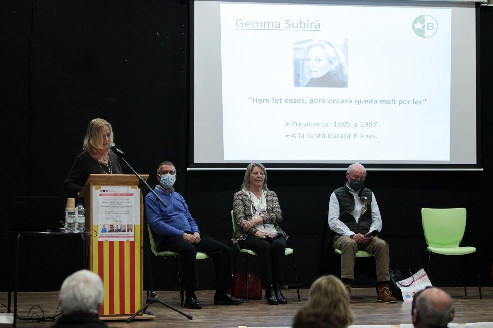 Gemma Subirà a l'acte sobre la unió de Veïns de Bellaterra. FOTO: Pau Quintana