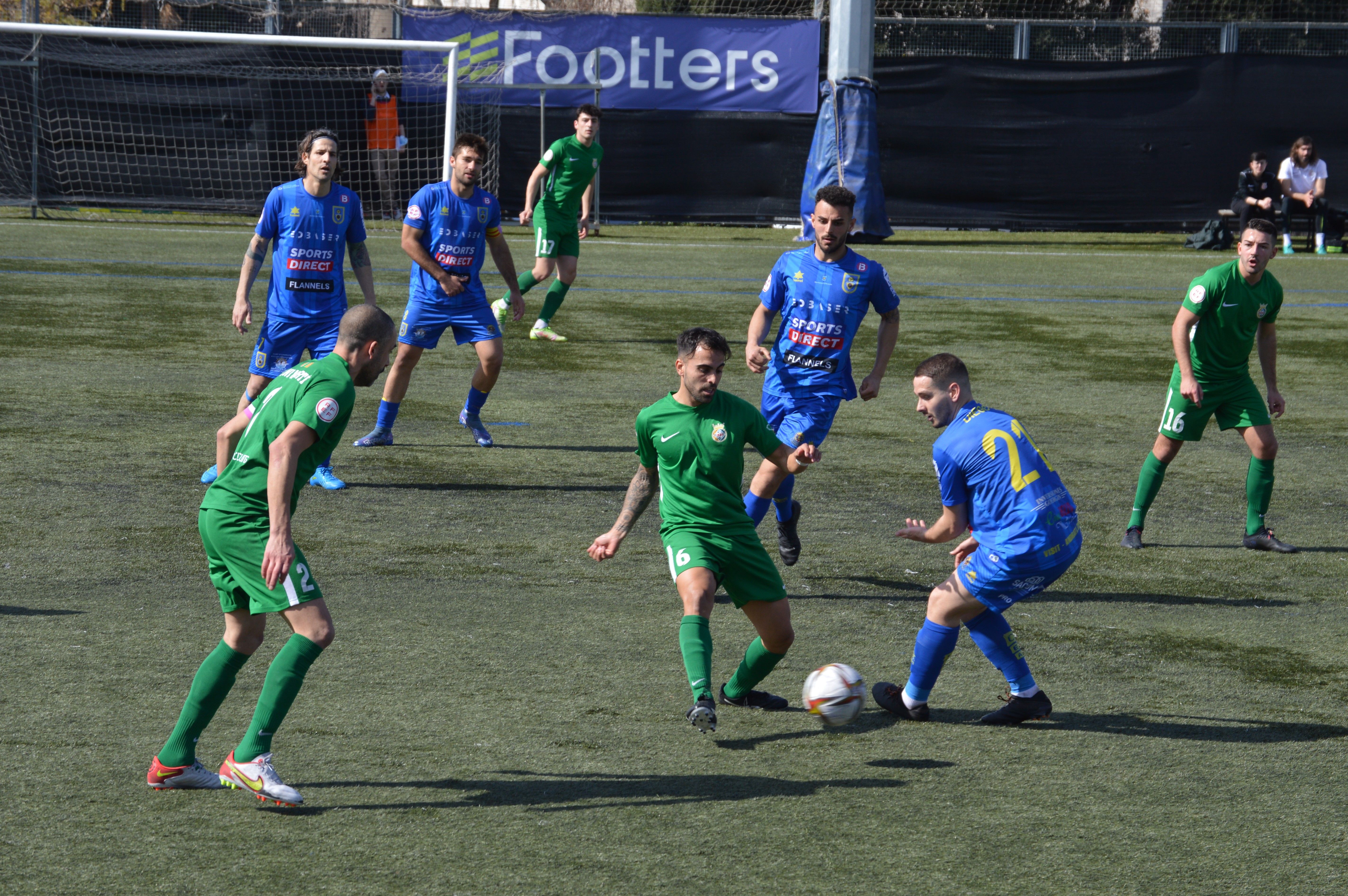 El Cerdanyola Futbol Club davant de l'Andratx a Fontetes. FOTO. Nora Muñoz Otero