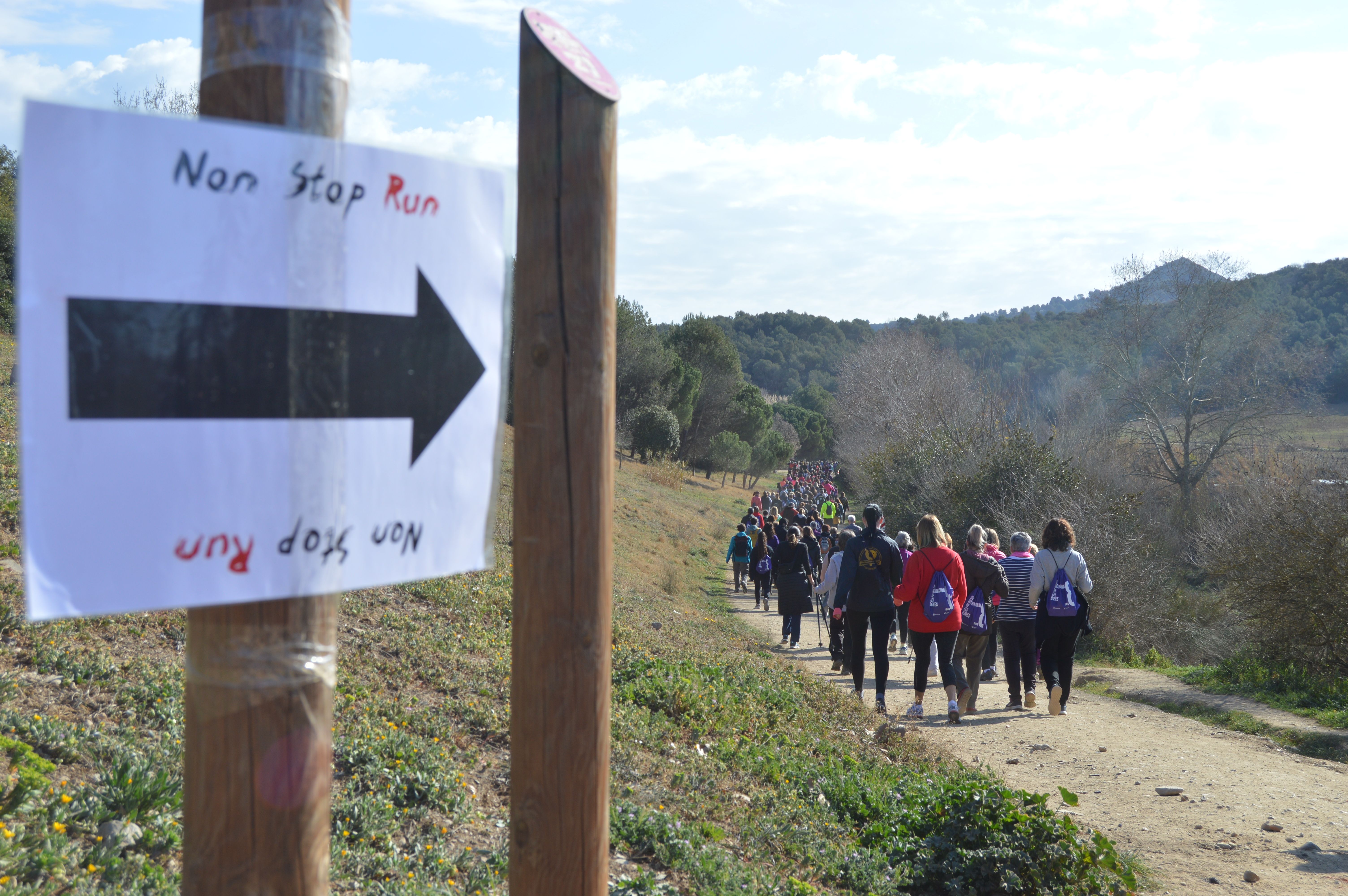 Cursa-caminada Feminista 2022. FOTO: Nora Muñoz Otero