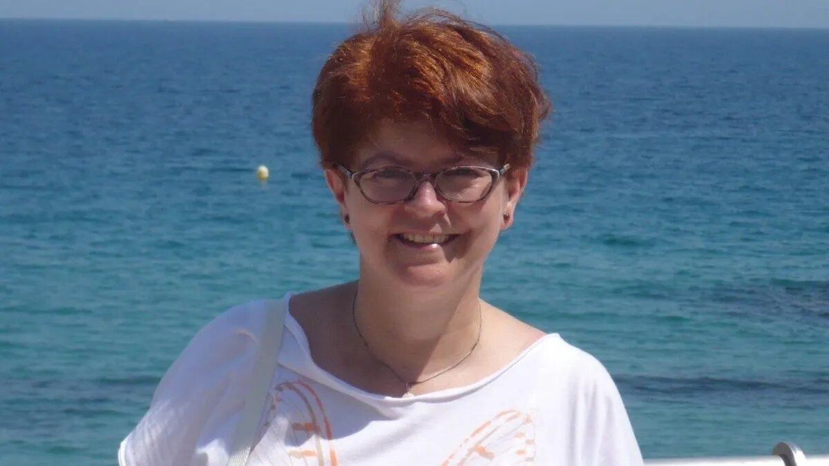 L'escriptora Maria Victòria Lovaina. 