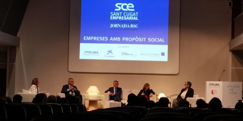 L'auditori de Catalònia Fundació Creactiva es va omplir per escoltar els participants de la taula rodona de Sant Cugat empresarial sobre empreses amb propòsit social. FOTO: Cedida