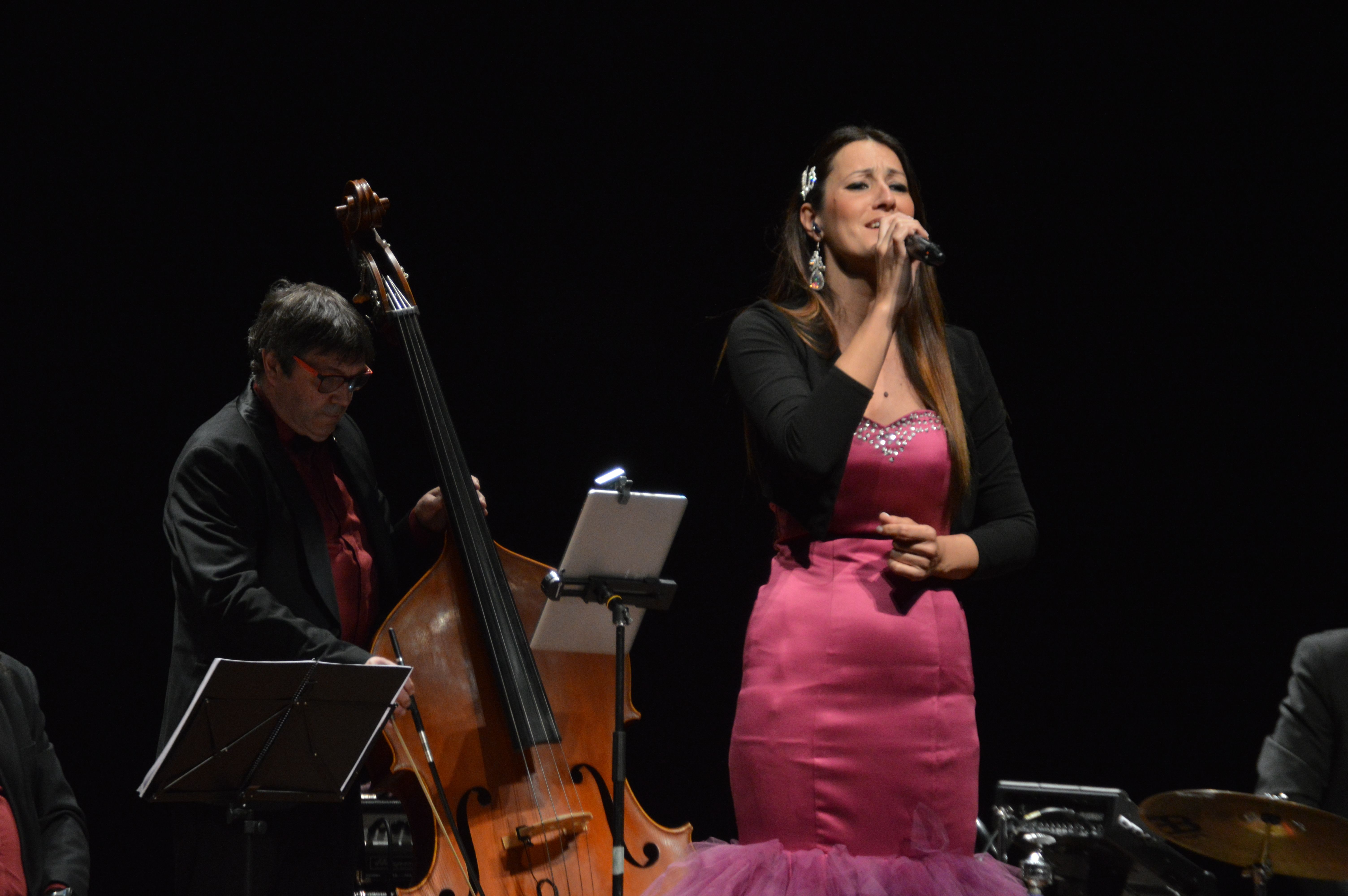 Concert de l'Orquestra Internacional Selvatana al Teatre Ateneu. FOTO: Nora Muñoz Otero