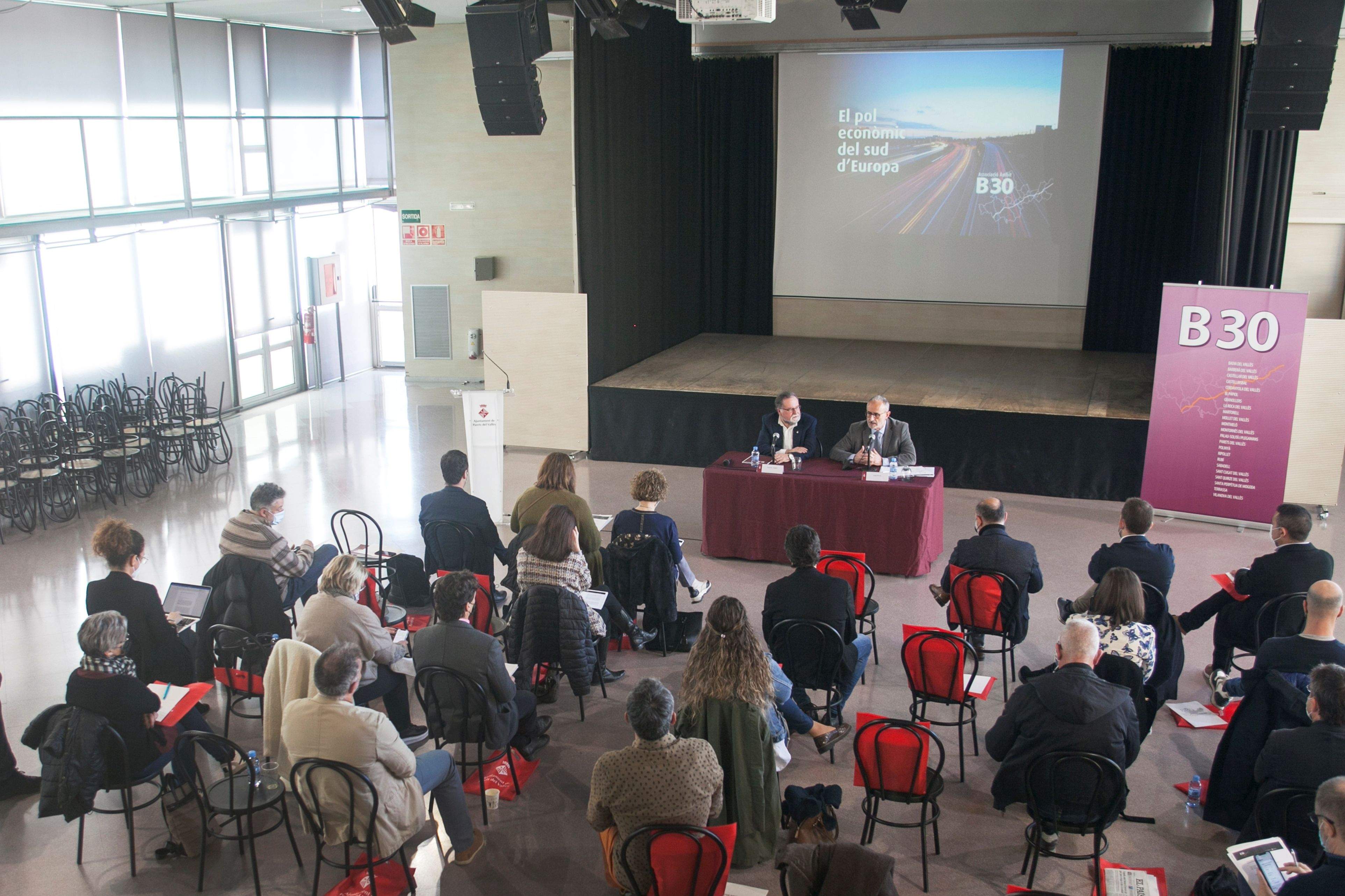 Reunió del Consell Plenari de l’Àmbit B30. FOTO: Silvia Ferran