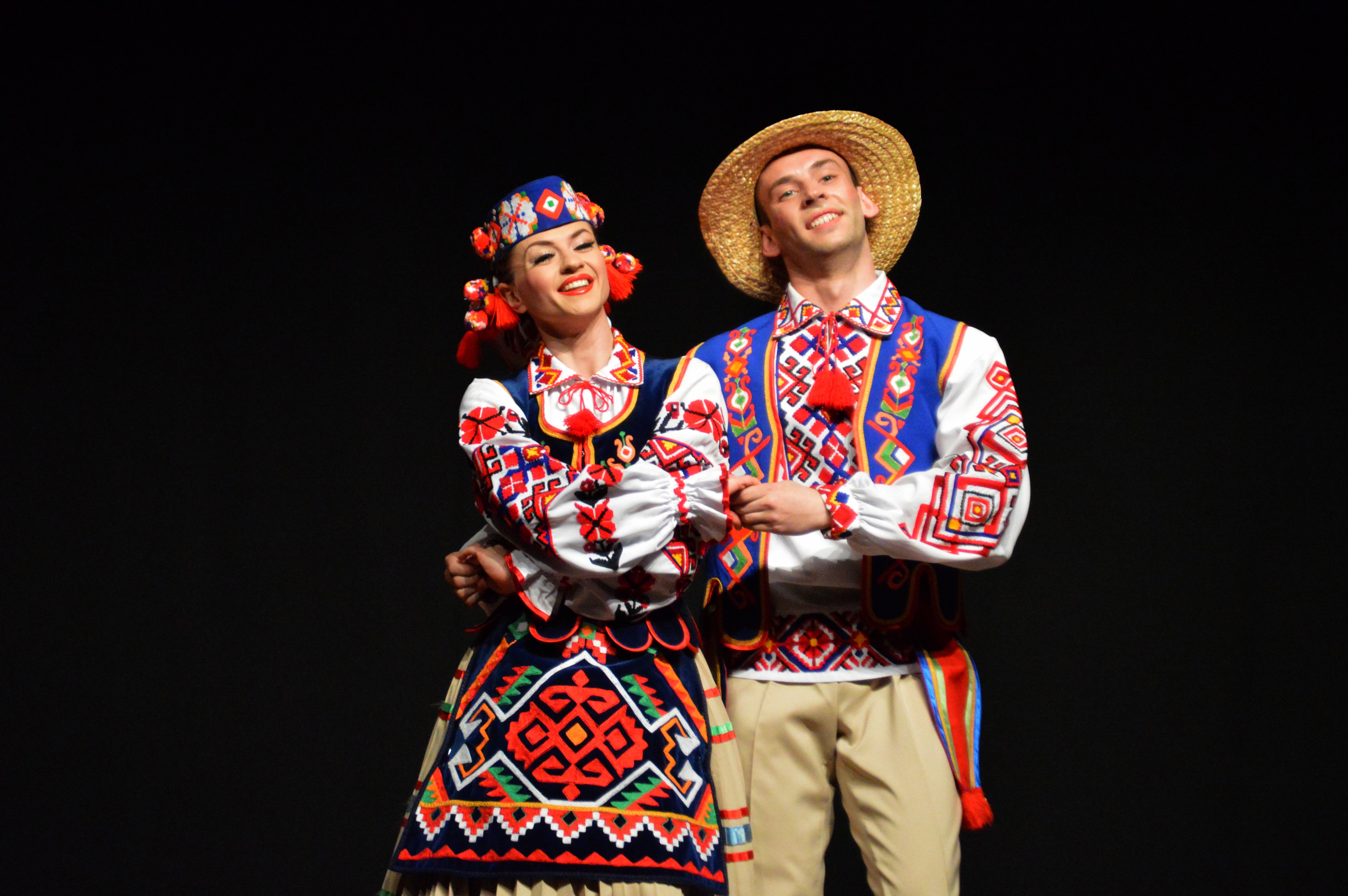 Espectacle de dansa ucraïnesa a l'Ateneu. FOTO. Nora Muñoz Otero