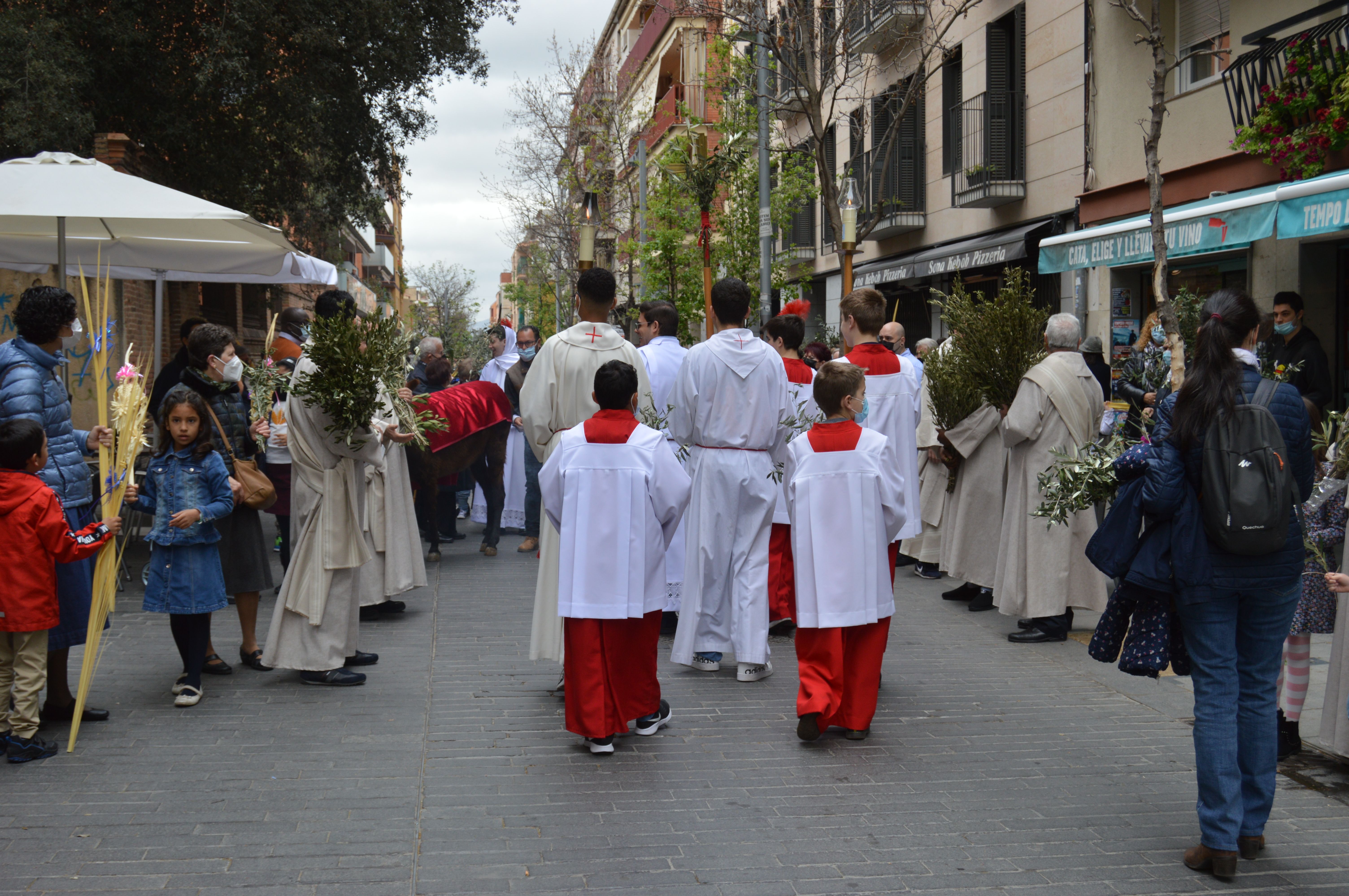 Processó i benedicció de rams en el diumenge de rams de Setmana Santa. FOTO: Nora Muñoz Otero