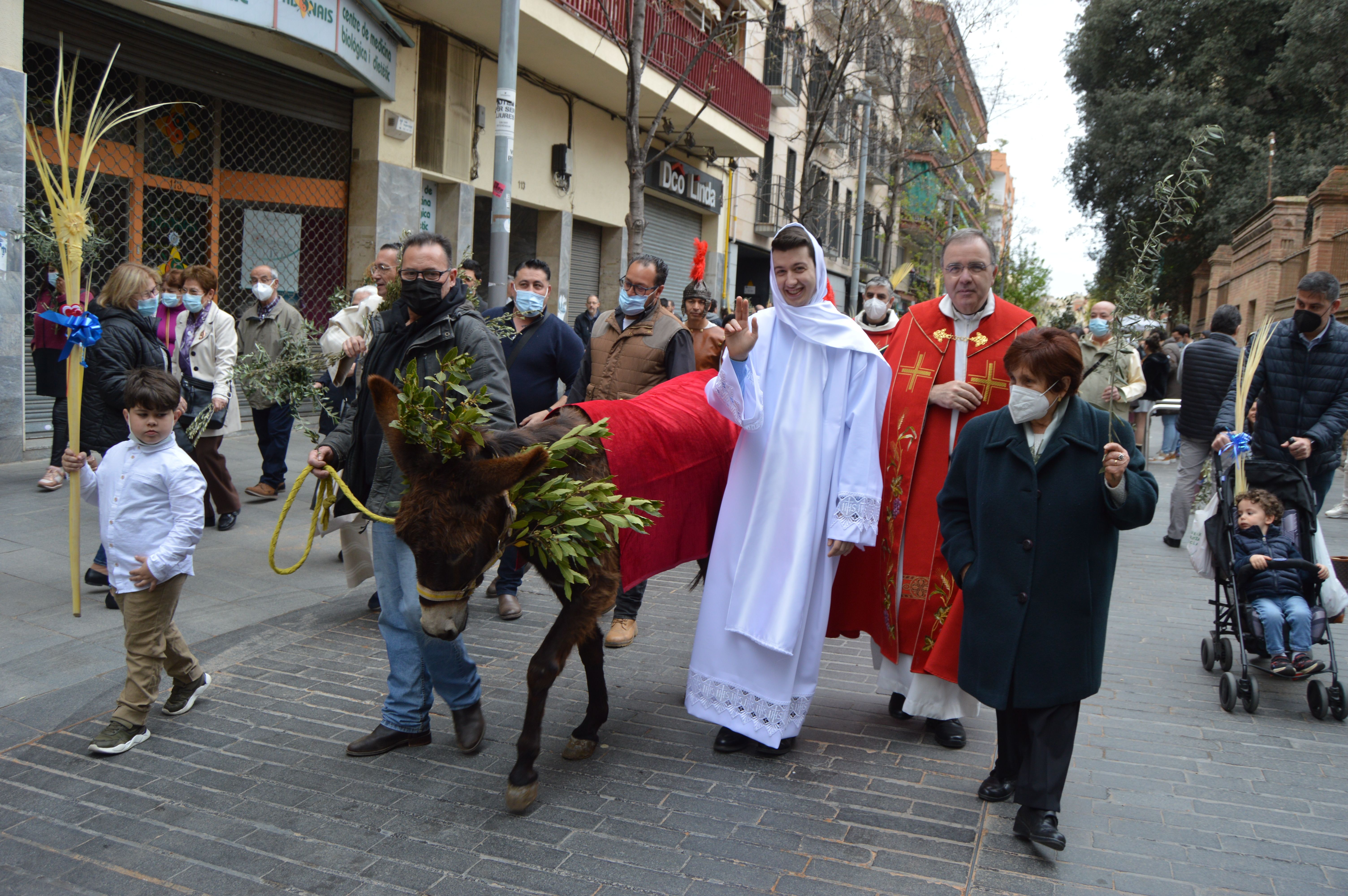 Processó i benedicció de rams en el diumenge de rams de Setmana Santa. FOTO: Nora Muñoz Otero