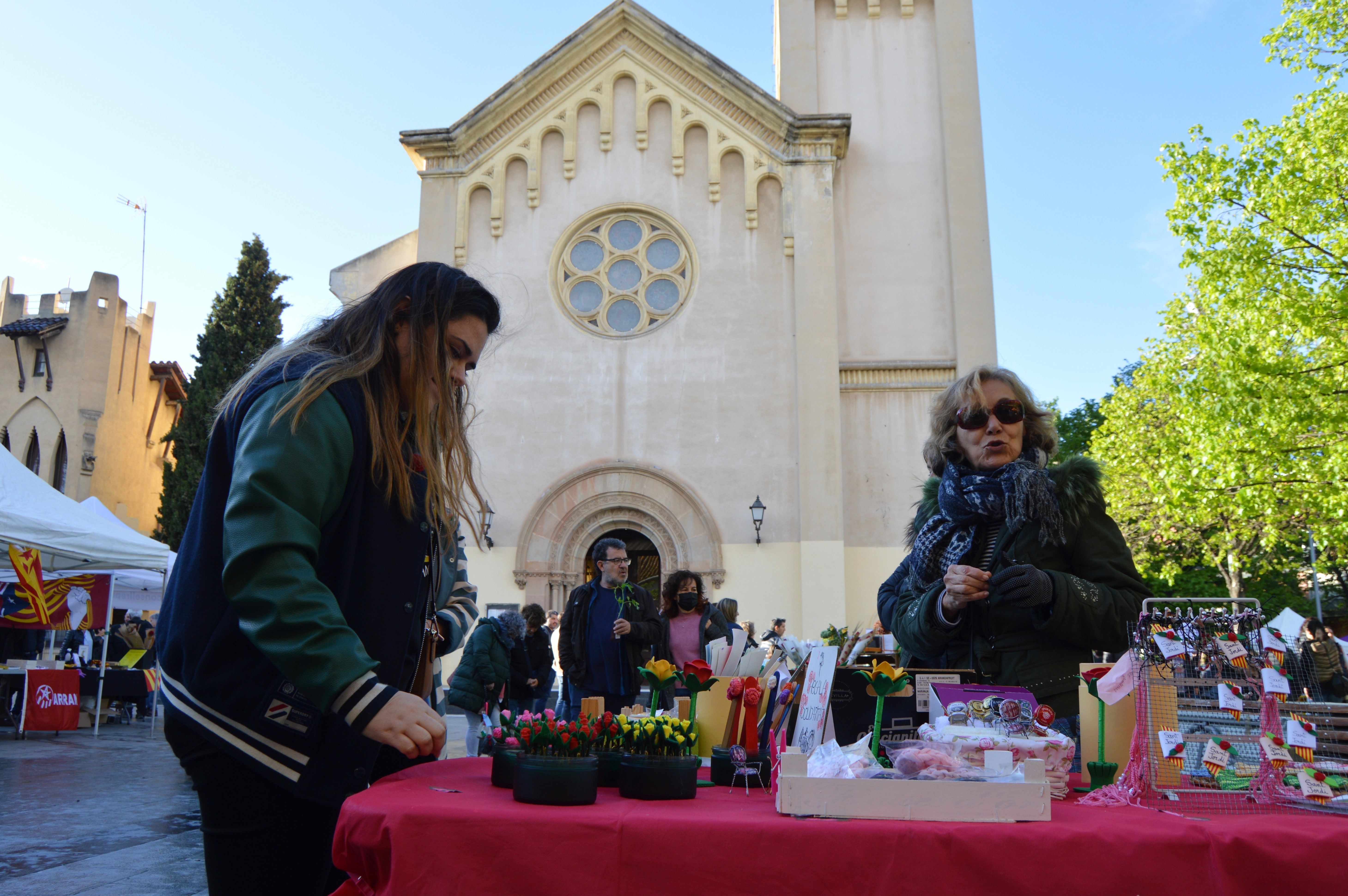Sant Jordi 2022 a Cerdanyola del Vallès. FOTO: Nora Muñoz Otero