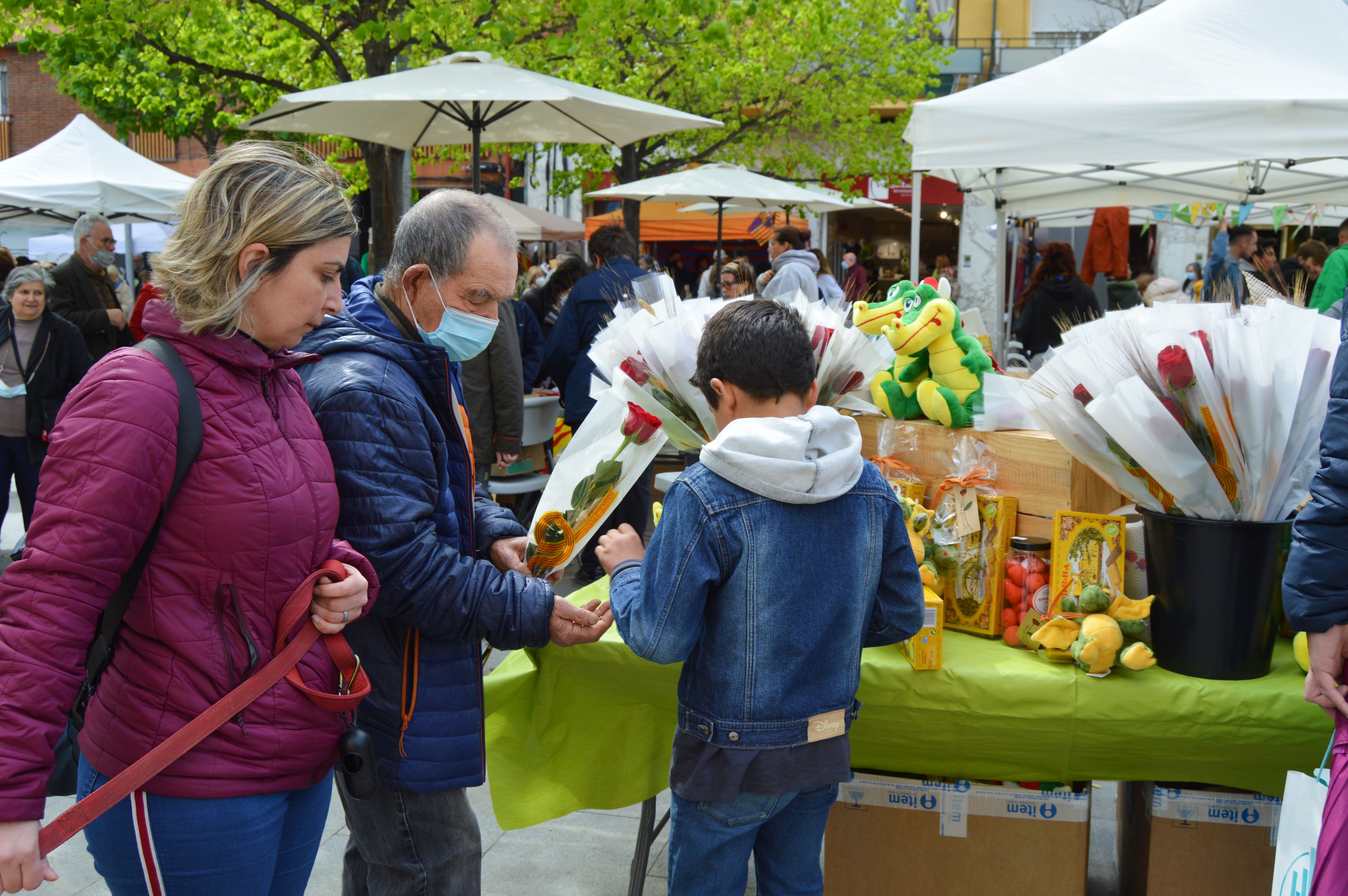 Sant Jordi 2022 a Cerdanyola del Vallès. FOTO: Nora Muñoz Otero