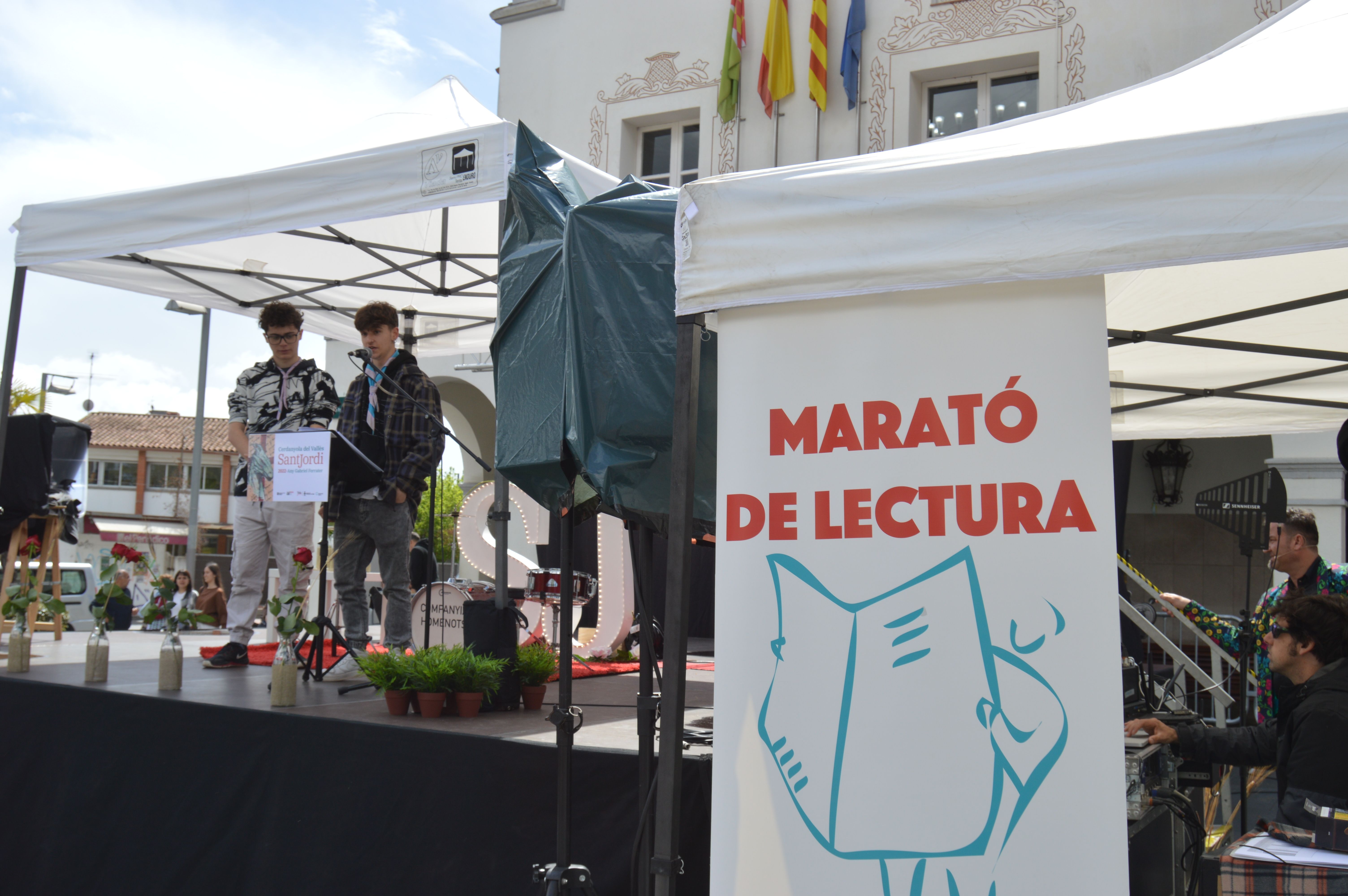 Sant Jordi 2022 a Cerdanyola del Vallès. FOTO: Nora Muñoz Otero