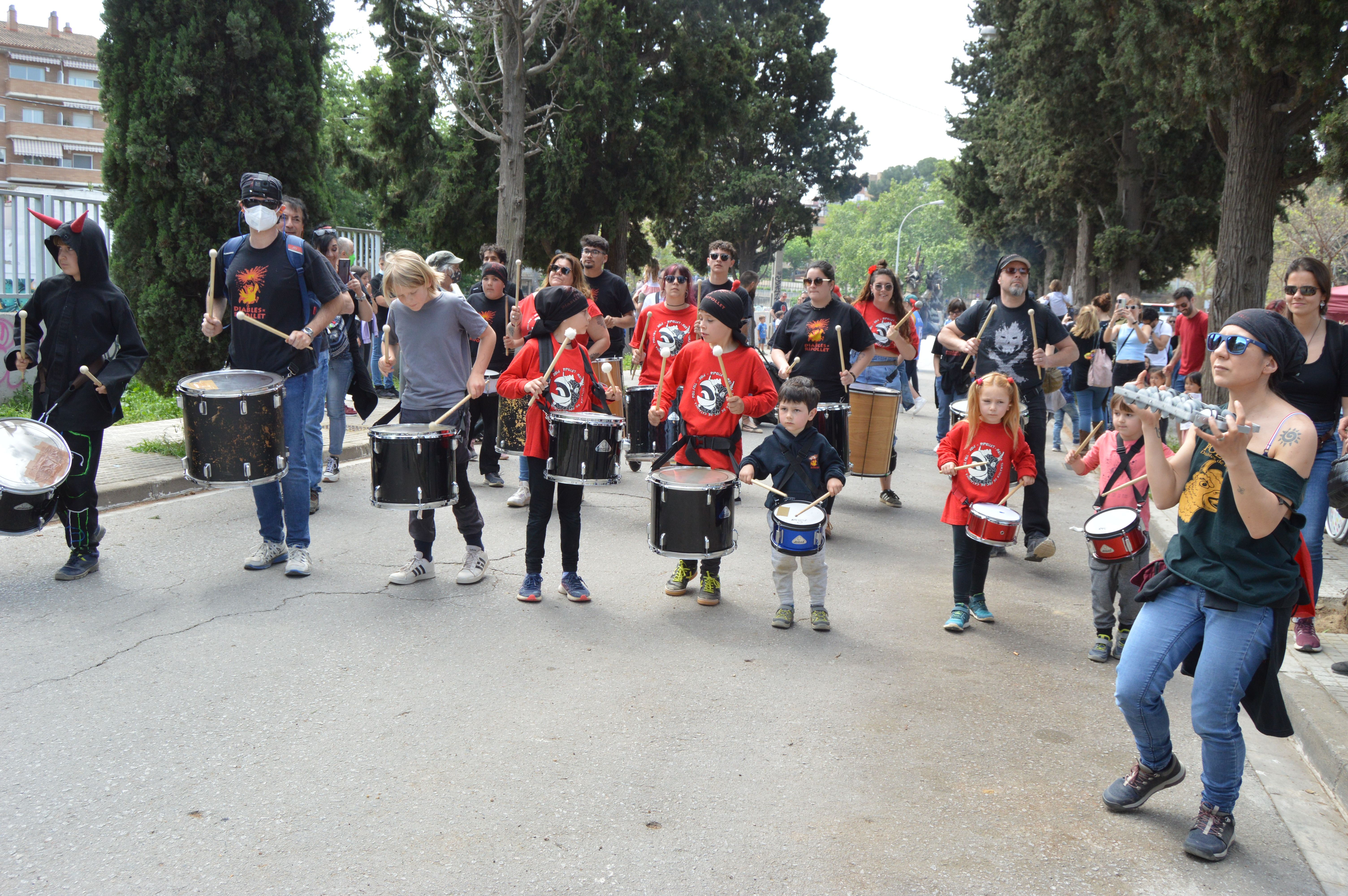 Activitats infantils, culturals i esportives el matí de dissabte del Roser de Maig. FOTO: Nora Muñoz Otero