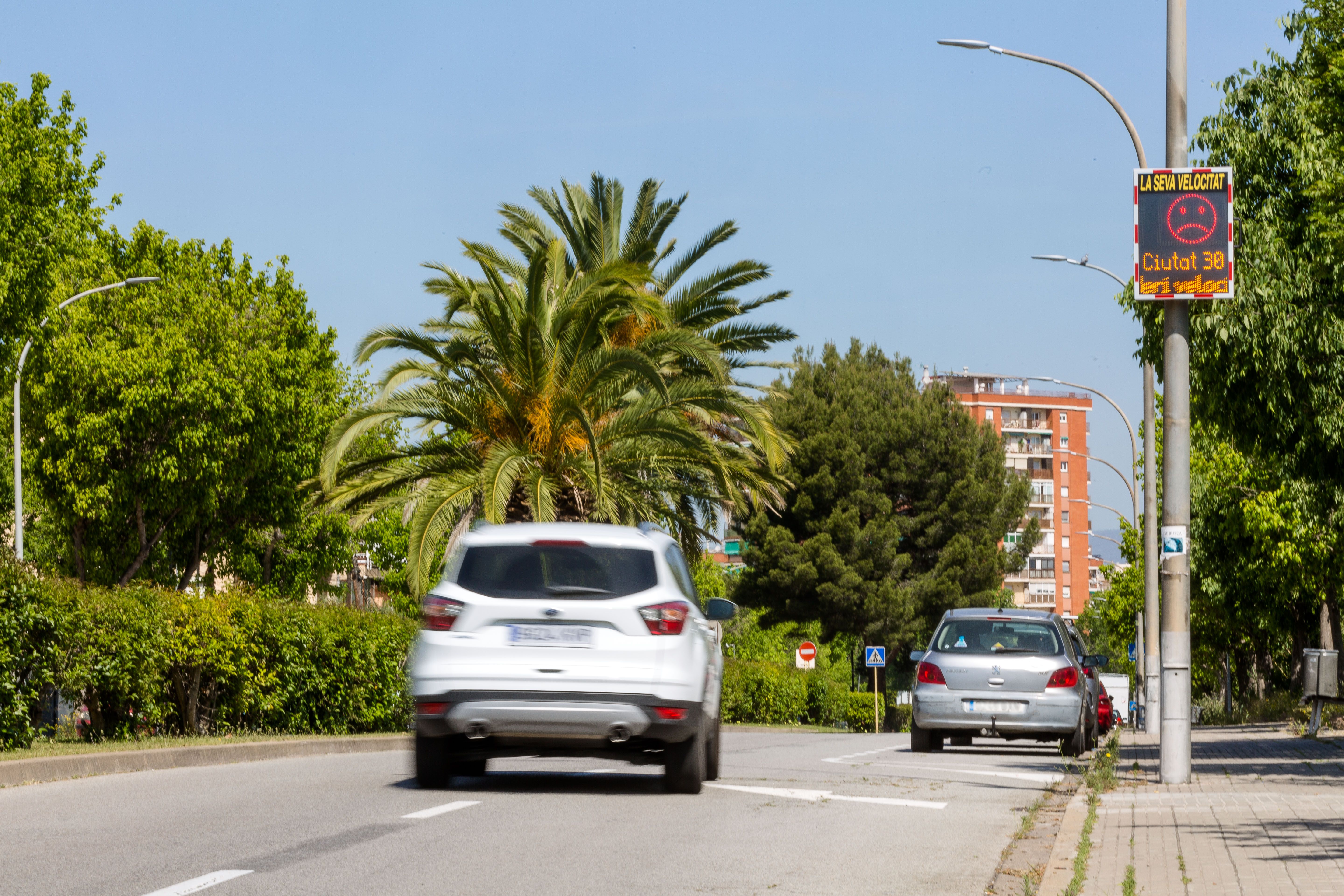 Un dels radars de velocitat informatius. FOTO: Núria Puentes (Ajuntament de Cerdanyola) Un dels radars de velocitat informatius. FOTO: Núria Puentes (Ajuntament de Cerdanyola)
