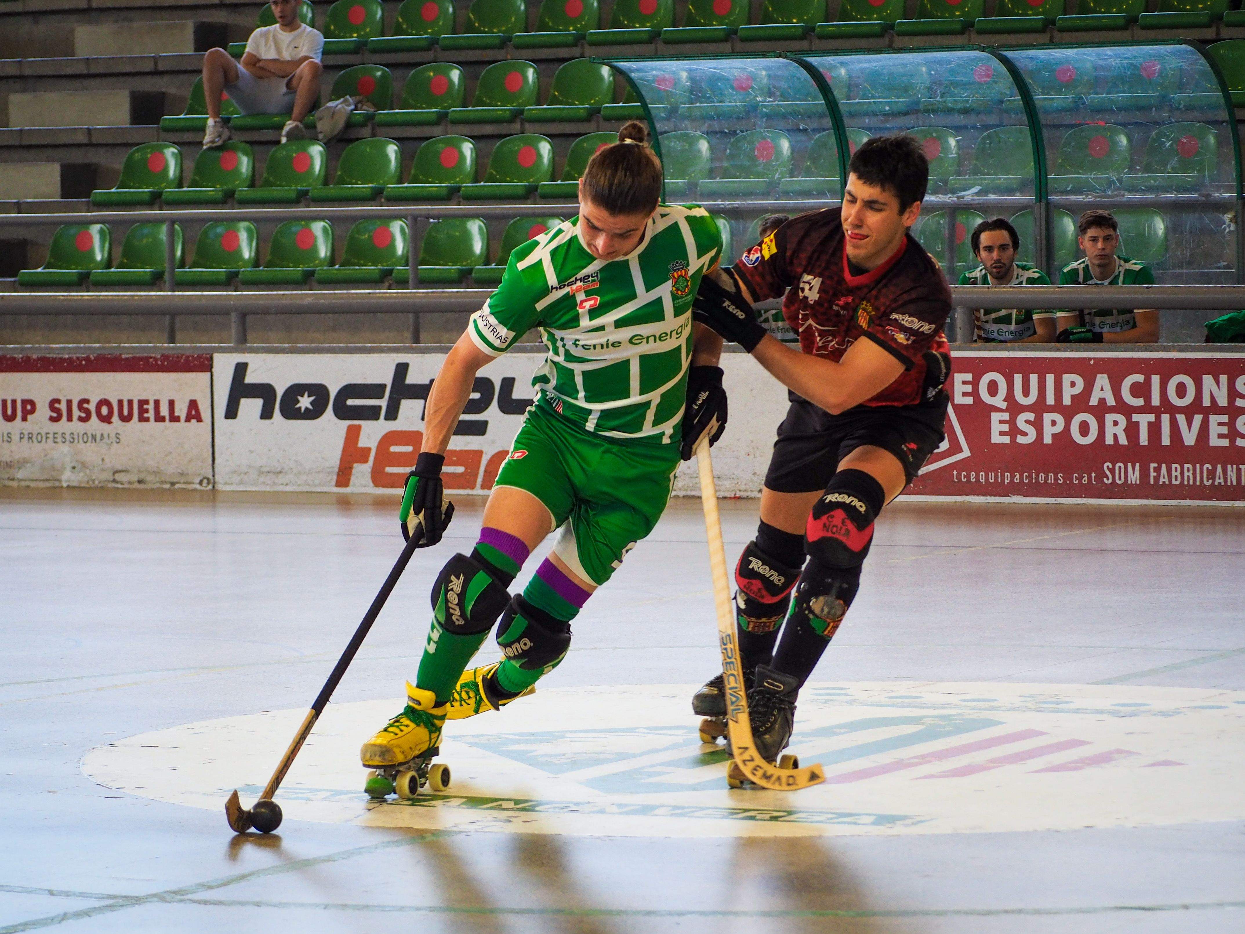Imatge del partit entre el Cerdanyola Club d'Hoquei i el CE Noia B. FOTO: Mónica GM