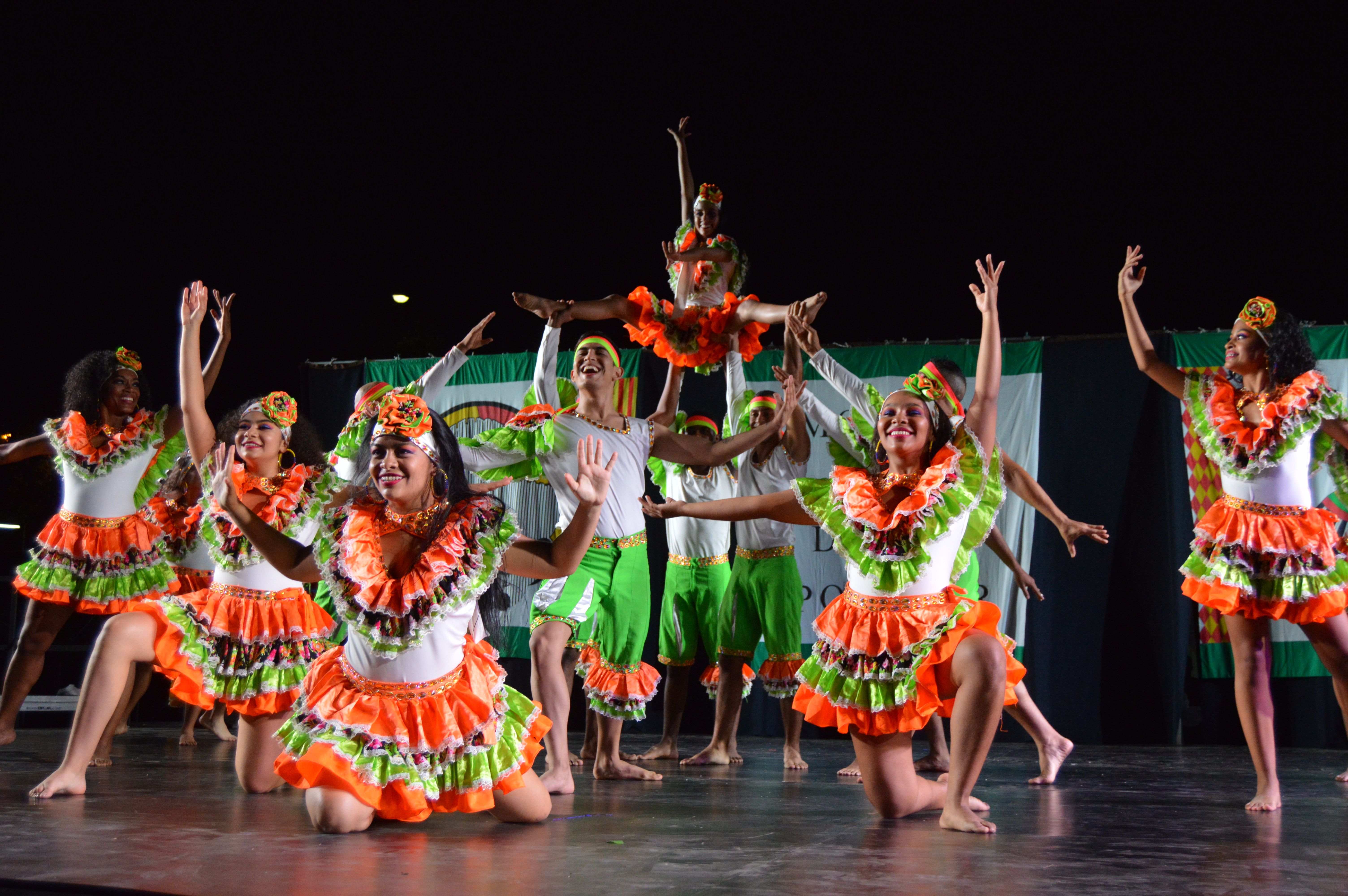 La Companyia Artística Danzar en la 39a Mostra Internacional de Dansa Popular. FOTO: Nora Muñoz Otero