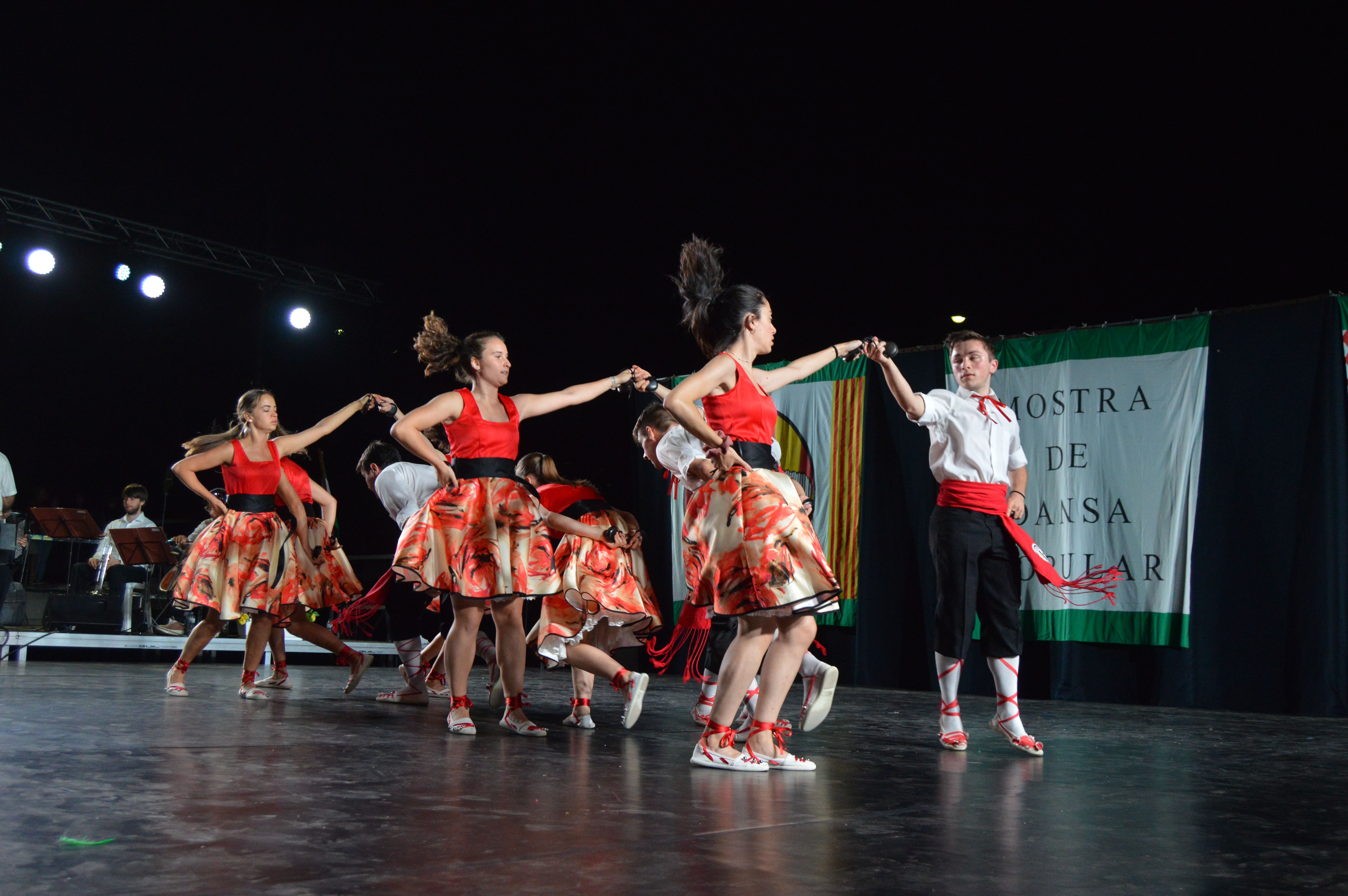 Ball de Gitanes de Martorelles en la 39a Mostra Internacional de Dansa Popular. FOTO: Nora Muñoz Otero