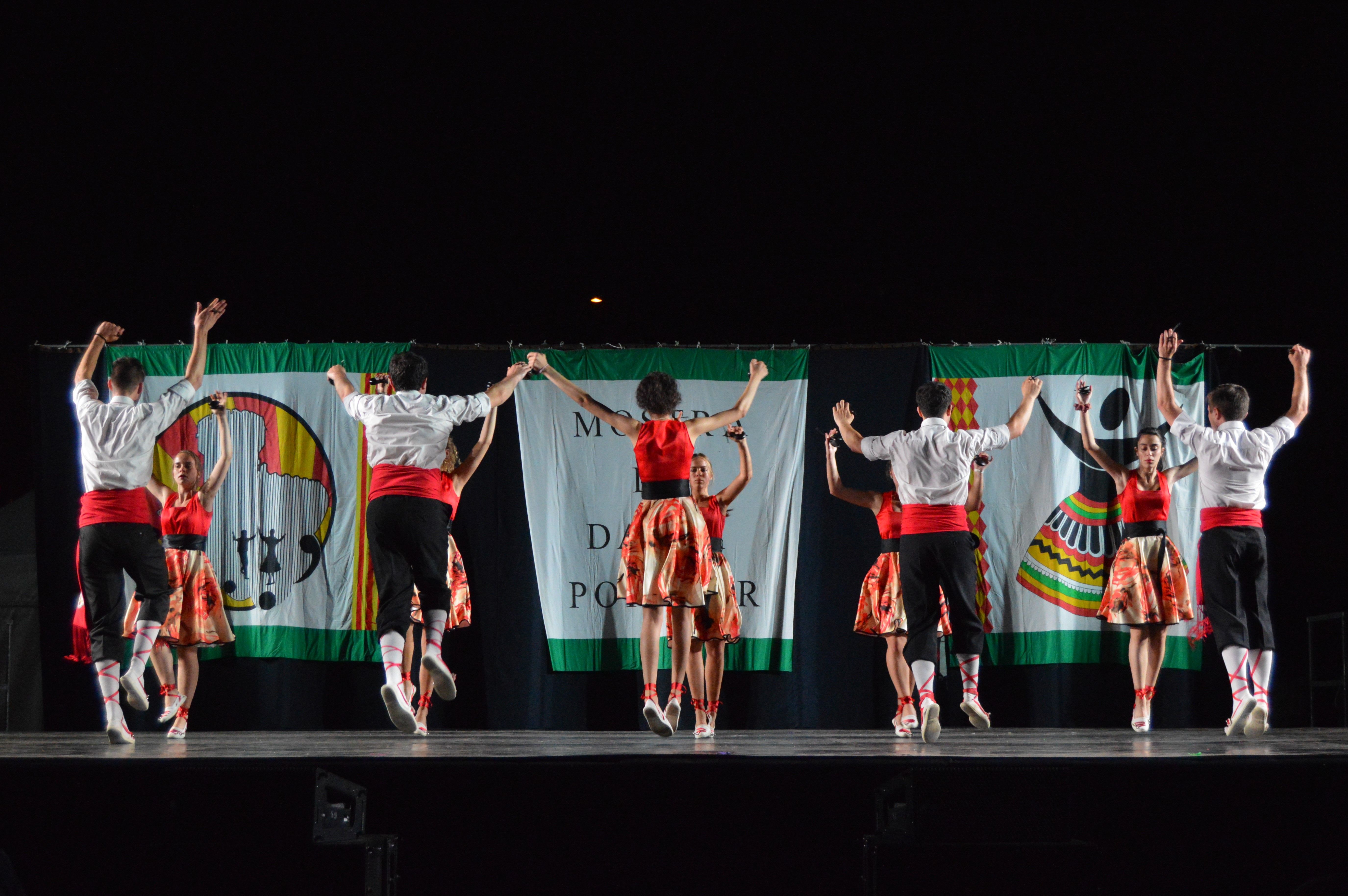 Ball de Gitanes de Martorelles en la 39a Mostra Internacional de Dansa Popular. FOTO: Nora Muñoz Otero