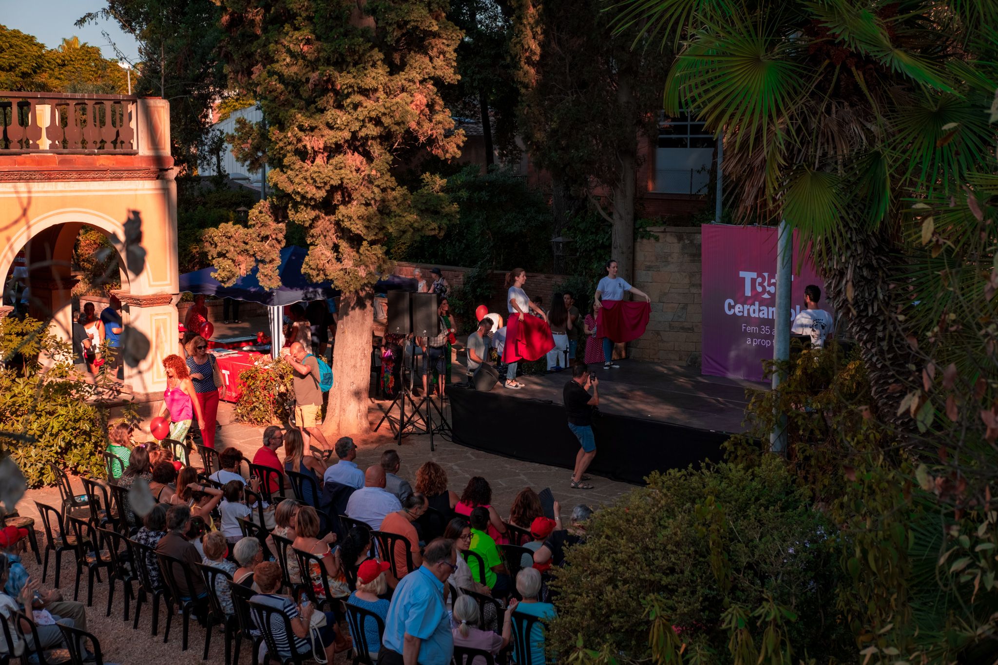 Festa dels 35 anys del TOT Cerdanyola. FOTO: Ale Gómez