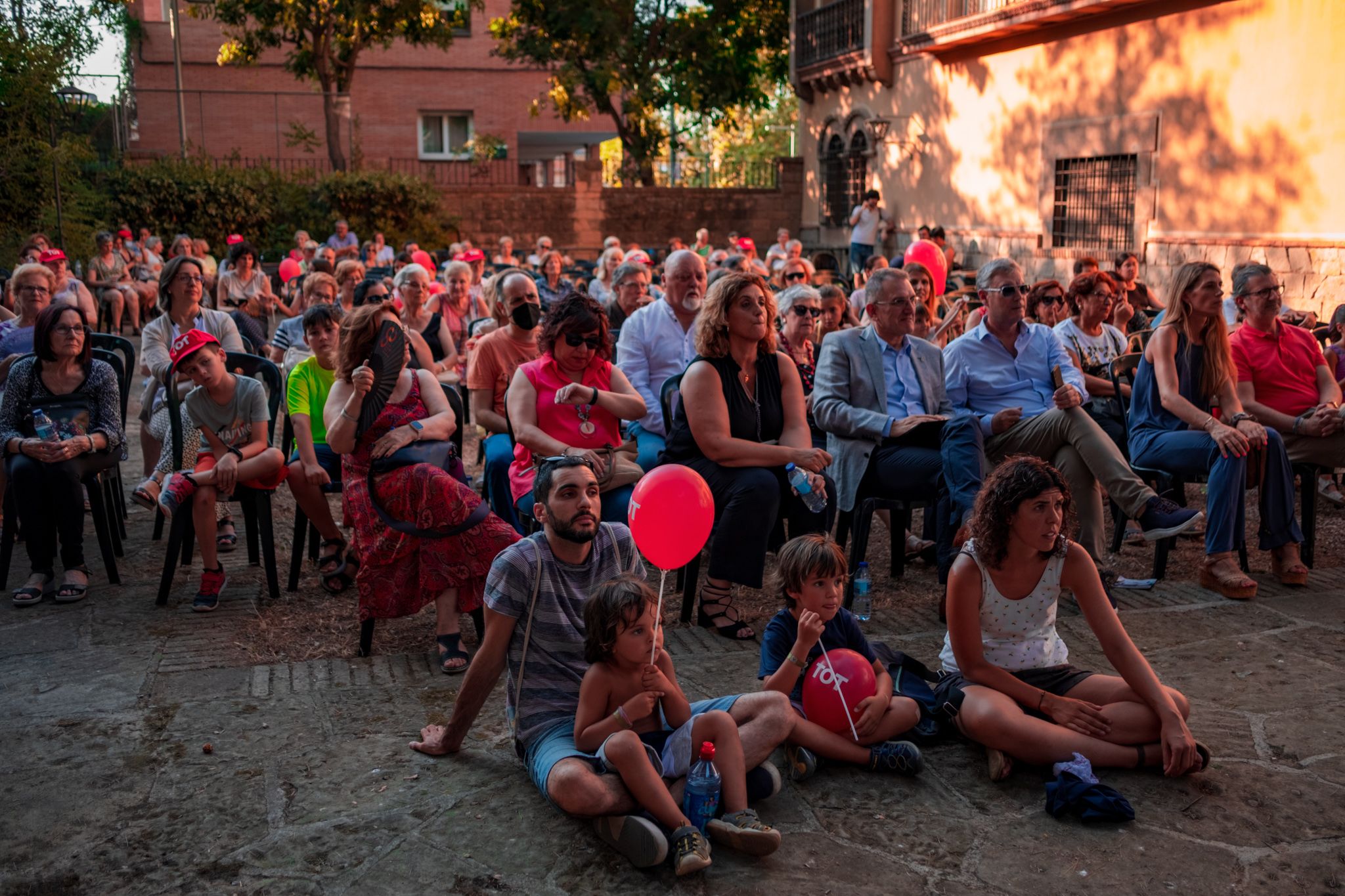 Festa dels 35 anys del TOT Cerdanyola. FOTO: Ale Gómez