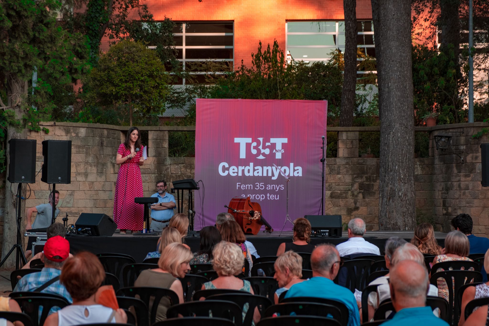 Festa dels 35 anys del TOT Cerdanyola. FOTO: Ale Gómez