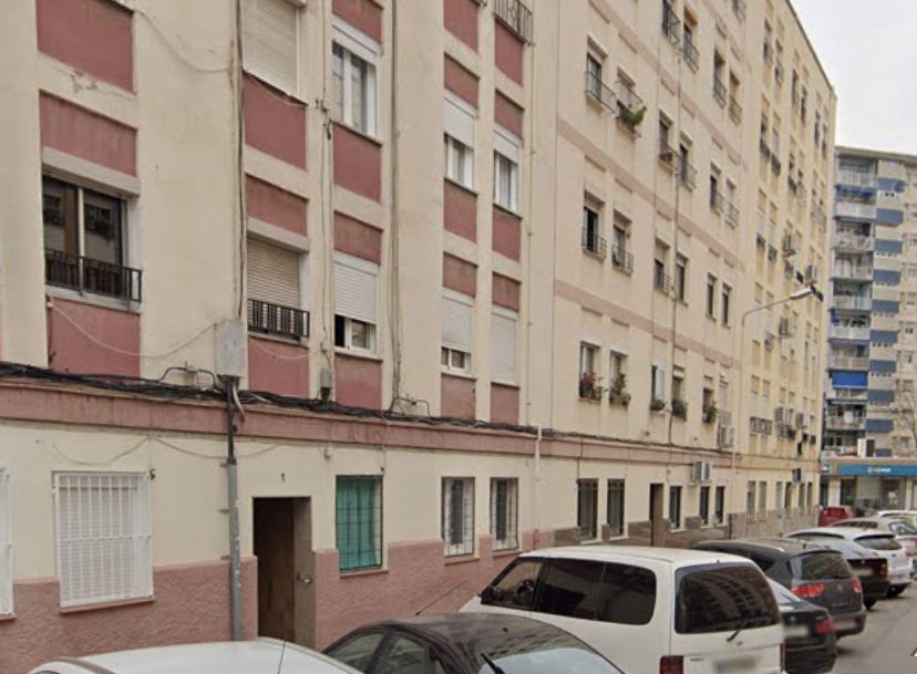 Crema un pis a Passeig de Felicià Xarau. FOTO: Google Maps