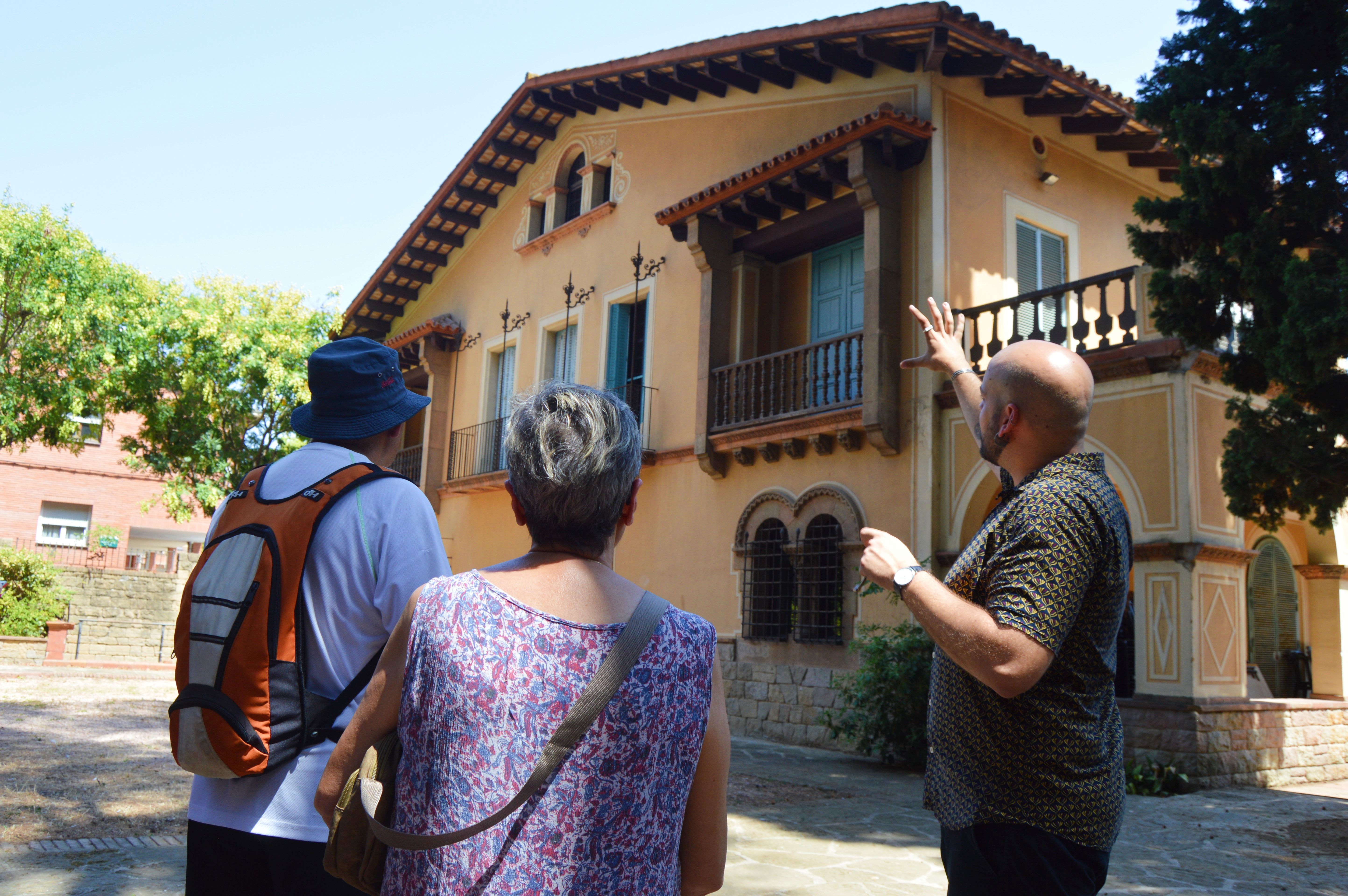 La visita acaba als jardins de Ca n'Ortadó. FOTO: Nora Muñoz Otero