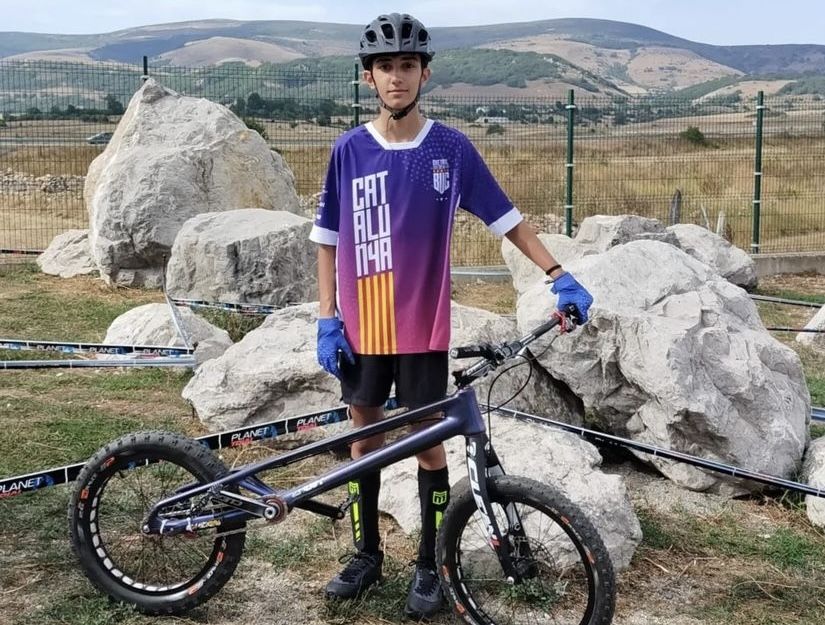 El rider Tony Gris al campionat del món de biketrial a Cantàbria. FOTO: Cedida El rider Tony Gris al campionat del món de biketrial a Cantàbria. FOTO: Cedida