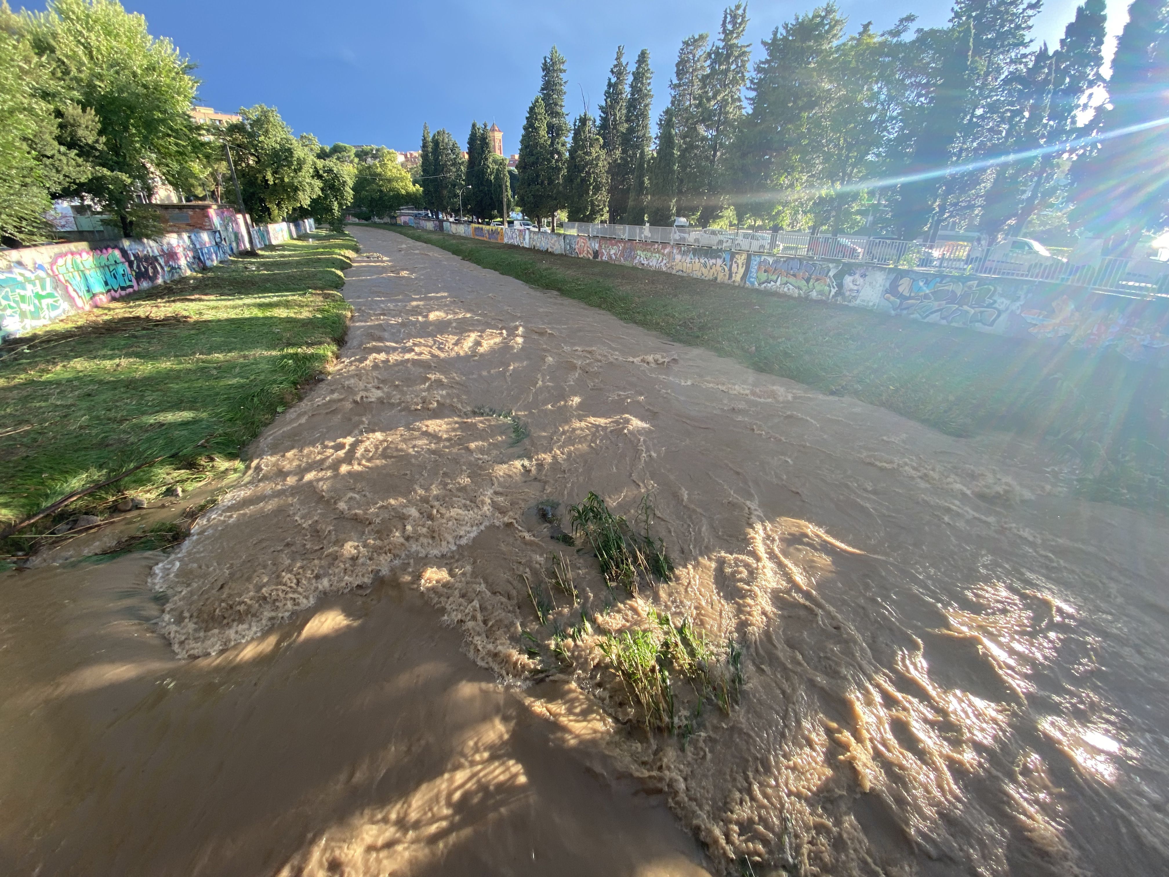 El Riu Sec després del temporal a Cerdanyola. FOTO: Mónica GM