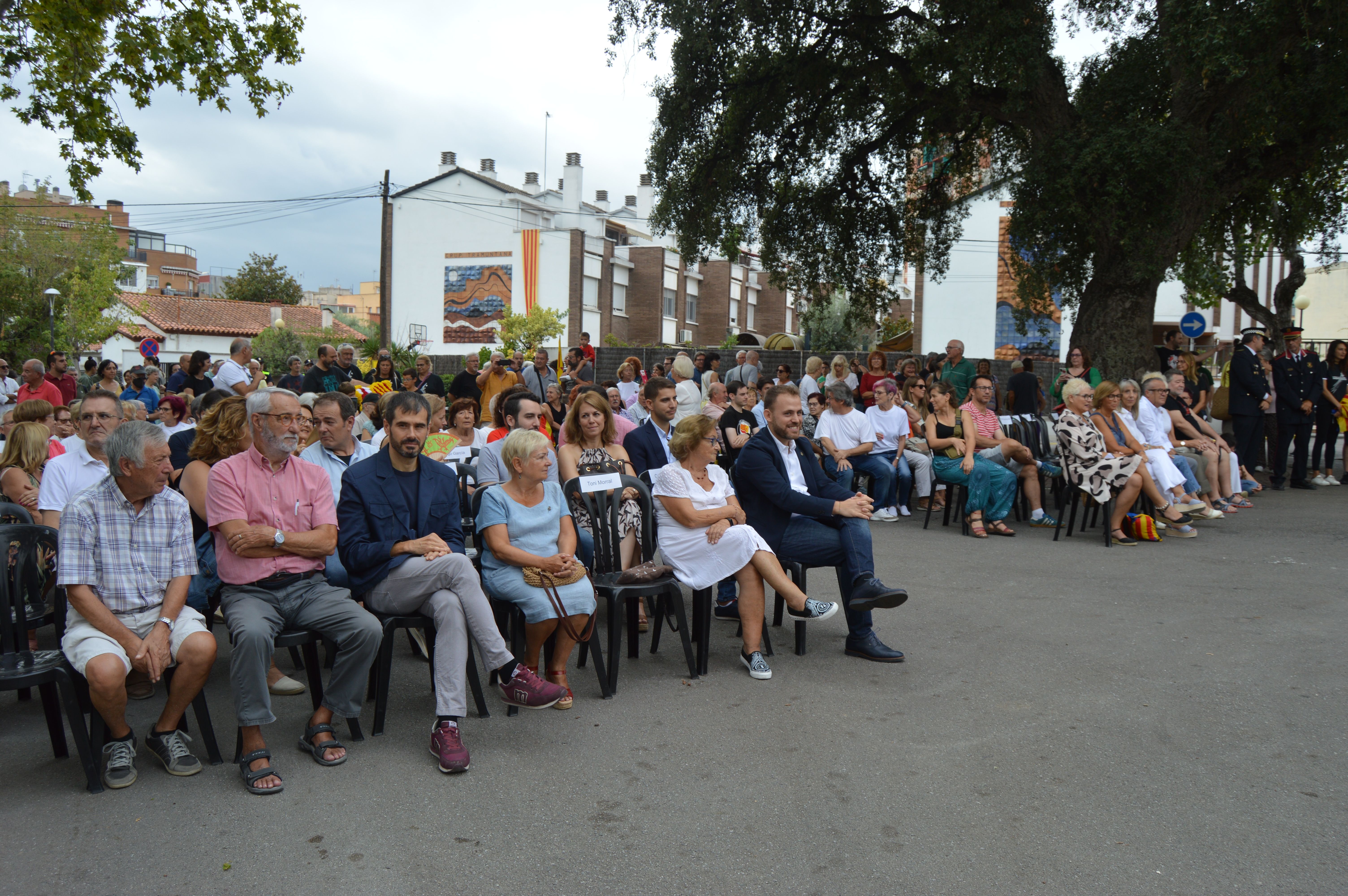 Assistents a l'acte institucional de la Diada. FOTO: Nora MO