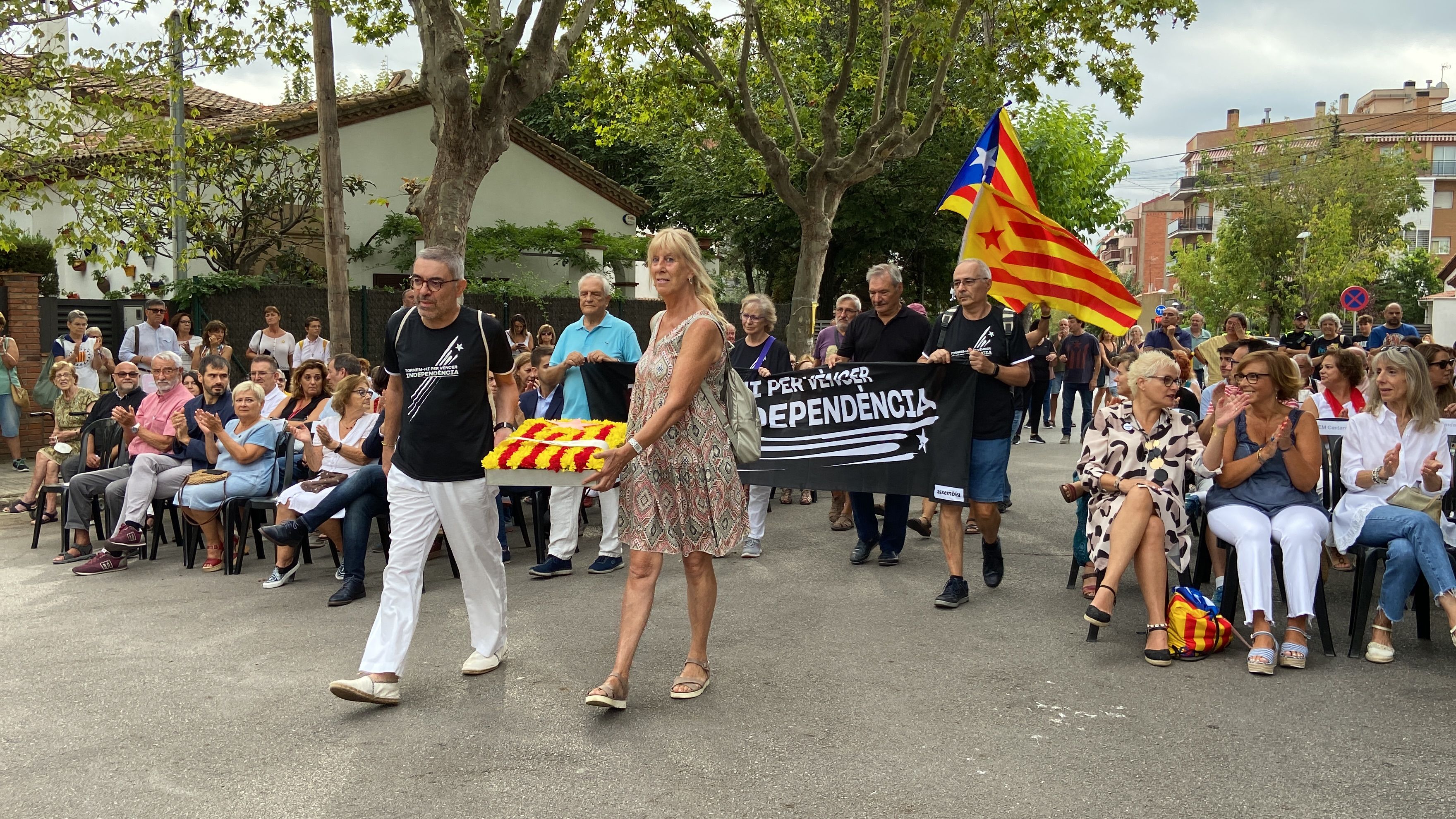 Ofrenda de l'Assemblea Nacional Catalana en l'acte institucional de la Diada. FOTO: Nora MO