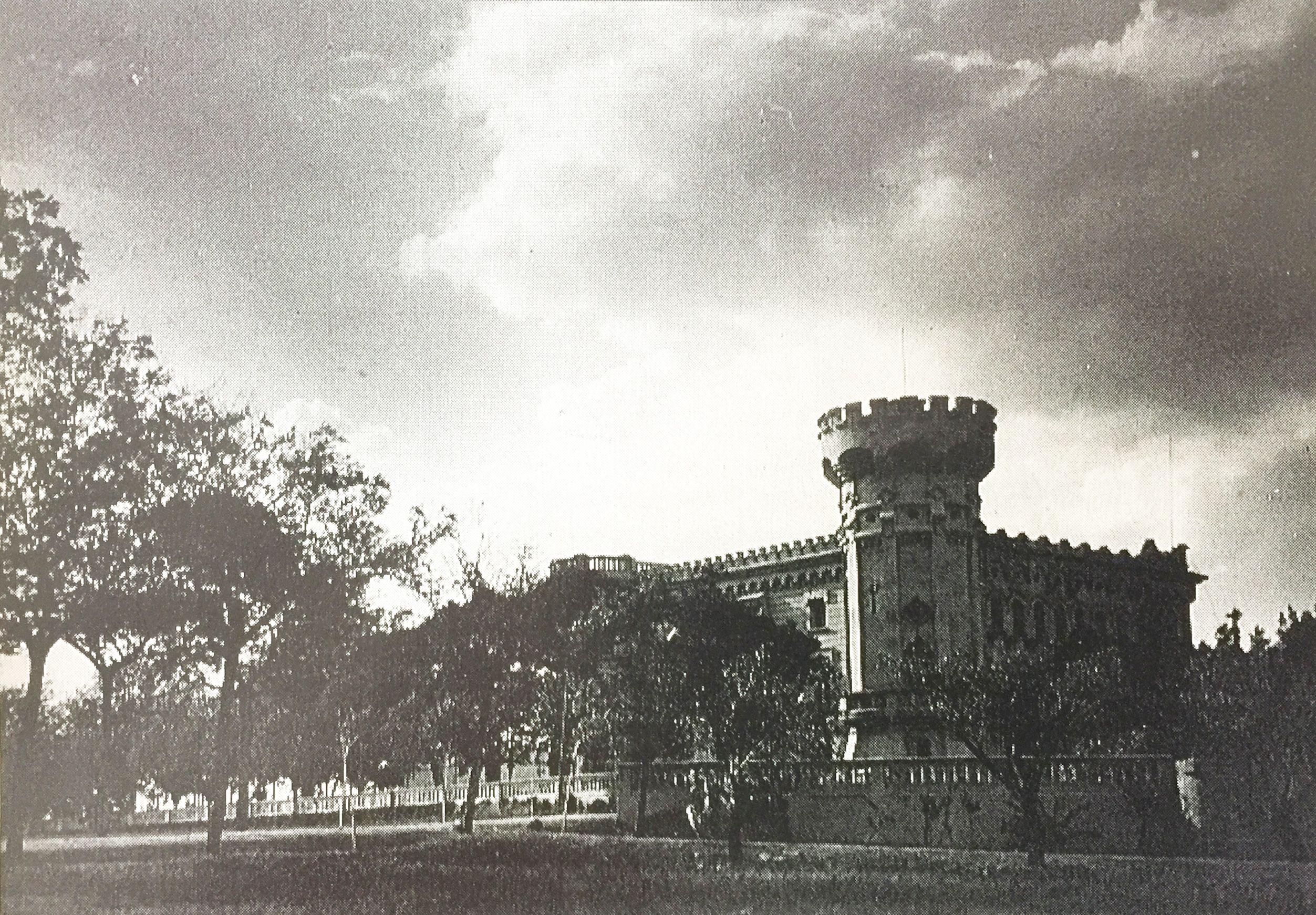 El Castell de Cerdanyola, al 1925. FOTO: Recuperada per Escursell